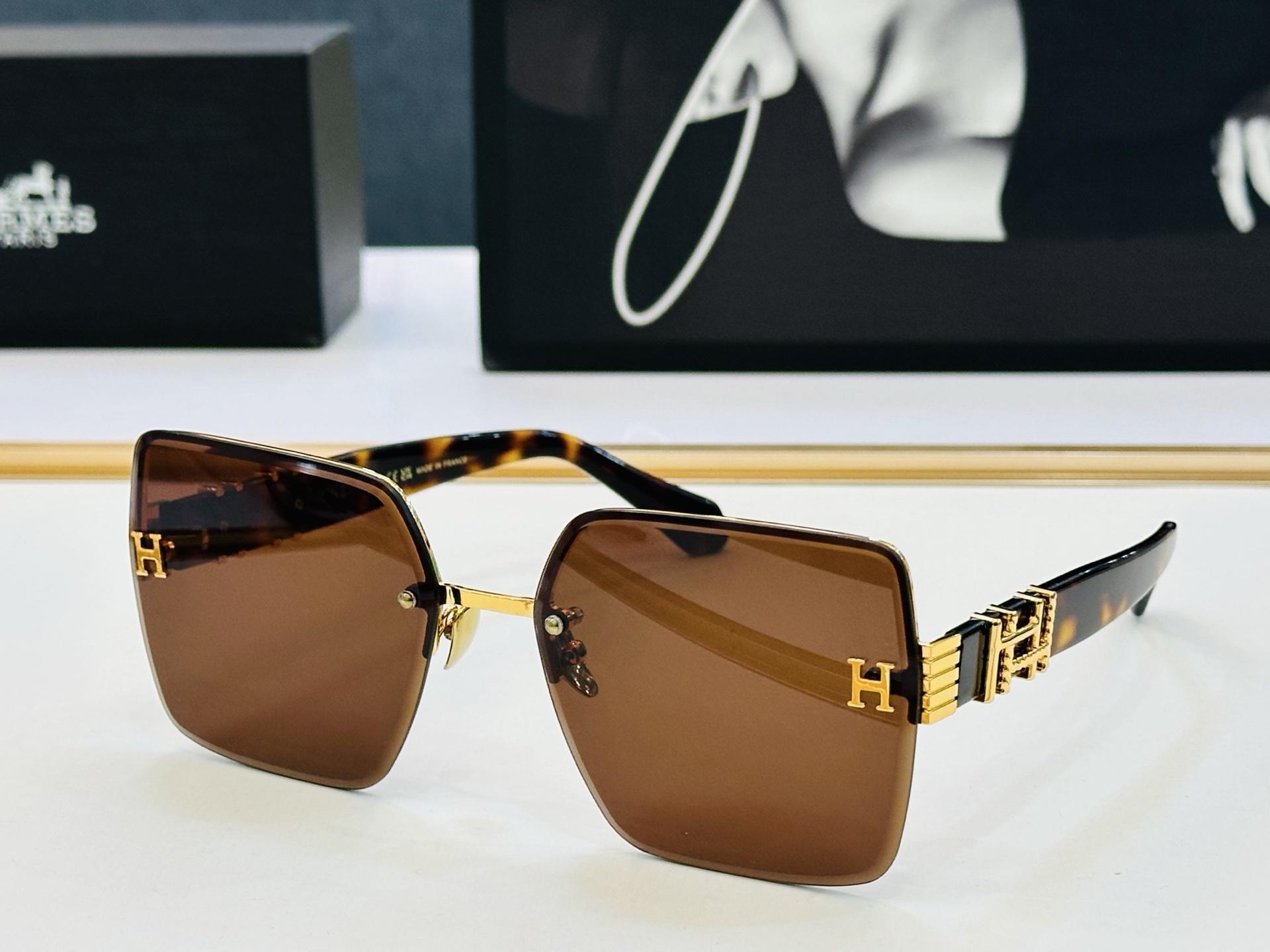 [玫瑰]爱马仕 网红款 9707 Size：62口17-143 👏🎉超级经典 高品质墨镜🎈色][色] b