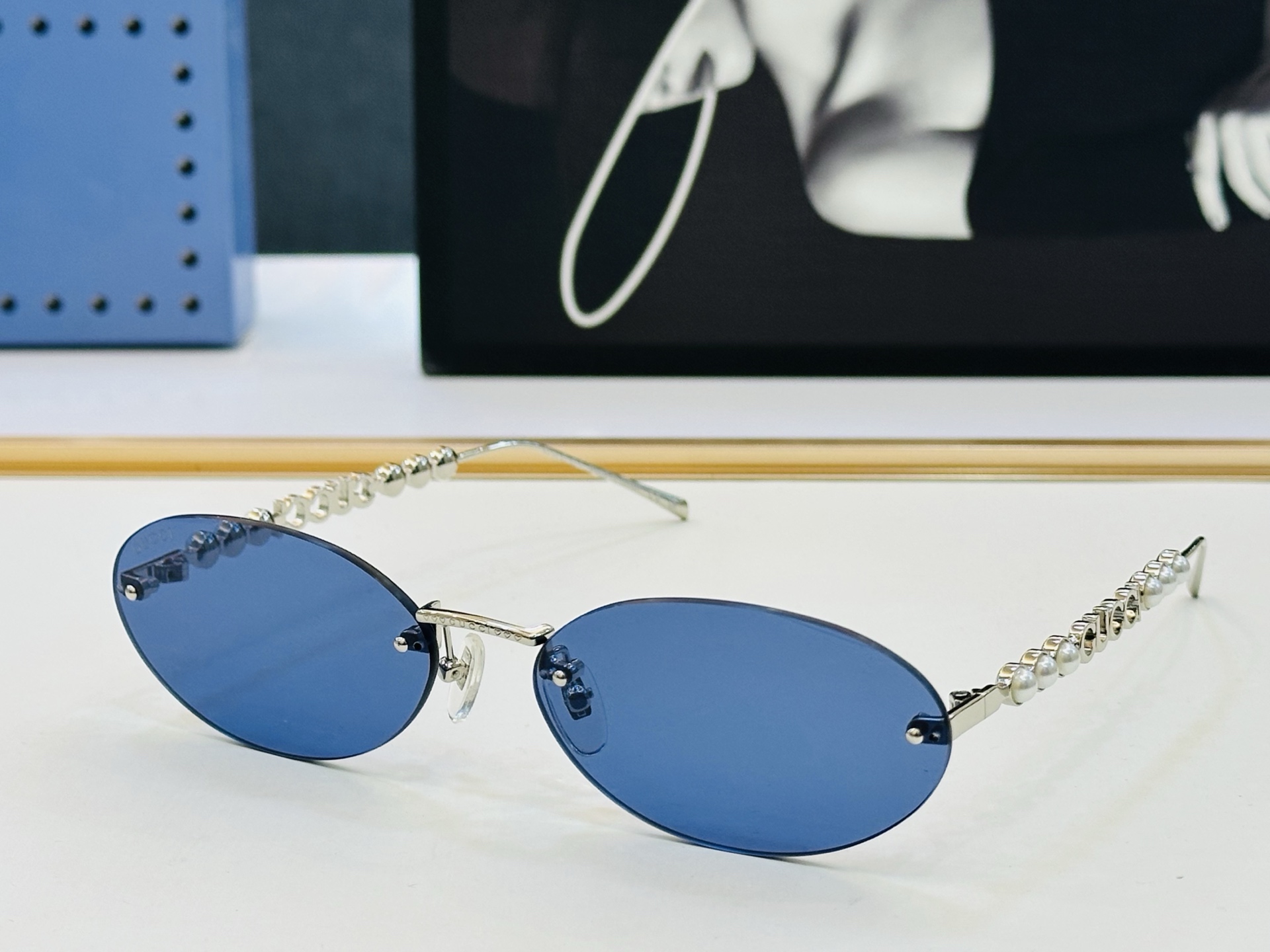 GUCC* 古家 GG1922SA 🐝🐝系列 Size：63口18-140 🍁🍁 FD超绝品质太阳镜 。