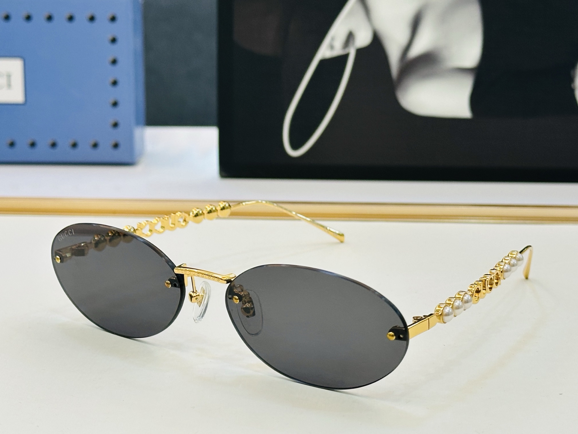 GUCC* 古家 GG1922SA 🐝🐝系列 Size：63口18-140 🍁🍁 FD超绝品质太阳镜 。