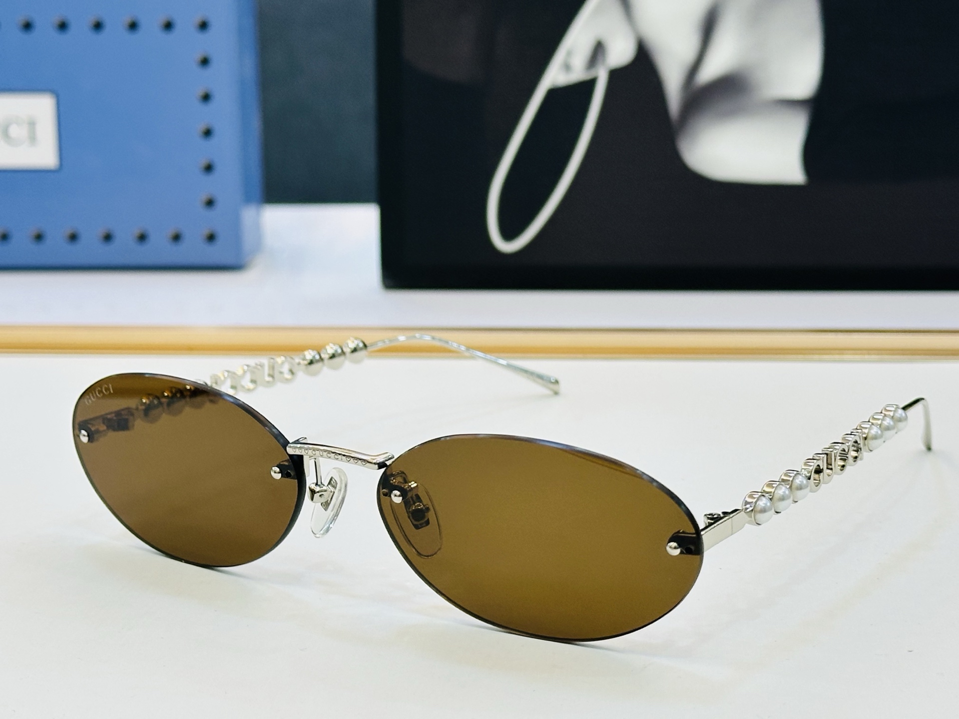 GUCC* 古家 GG1922SA 🐝🐝系列 Size：63口18-140 🍁🍁 FD超绝品质太阳镜 。