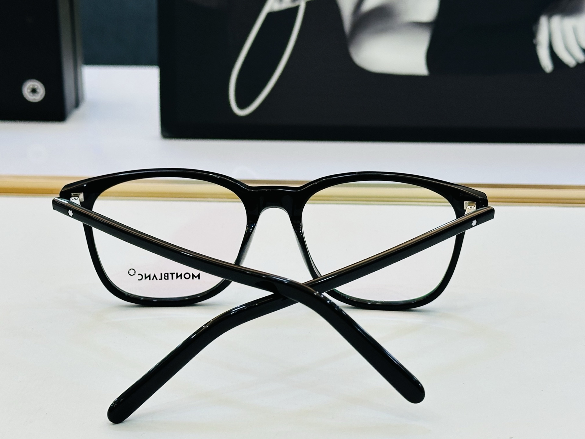 MB0327O Size：54口18-145 🌤万宝龙 非常能彰显一个人的品味品质做工稳实 L 配光架