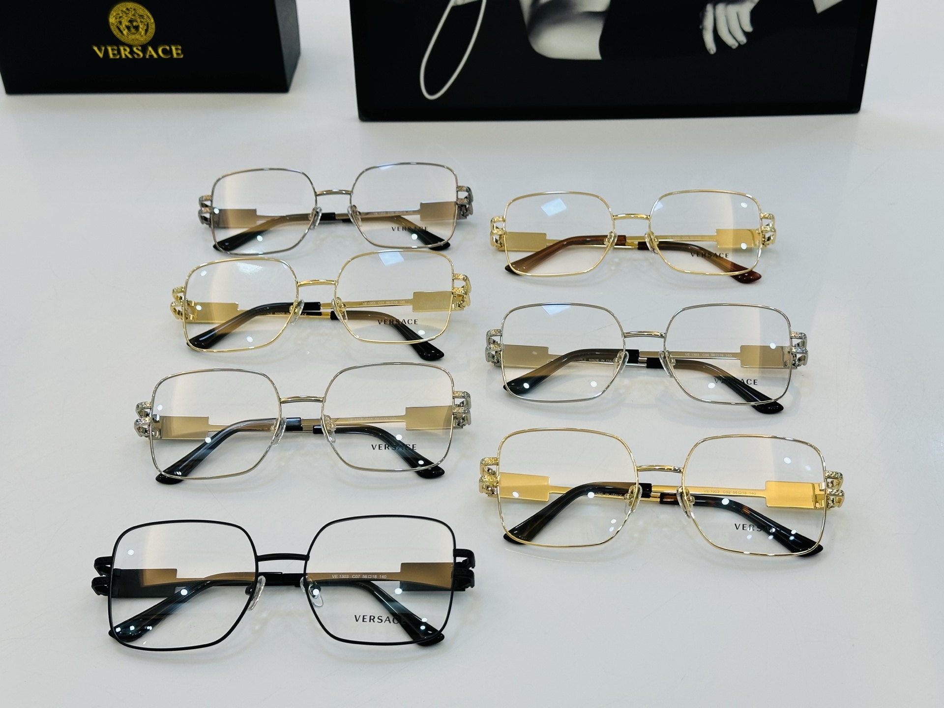 🎉🎉范思家 VERSACE✨✨✨MODEL：VE1303 Size：56口18-140 ✨L 有范