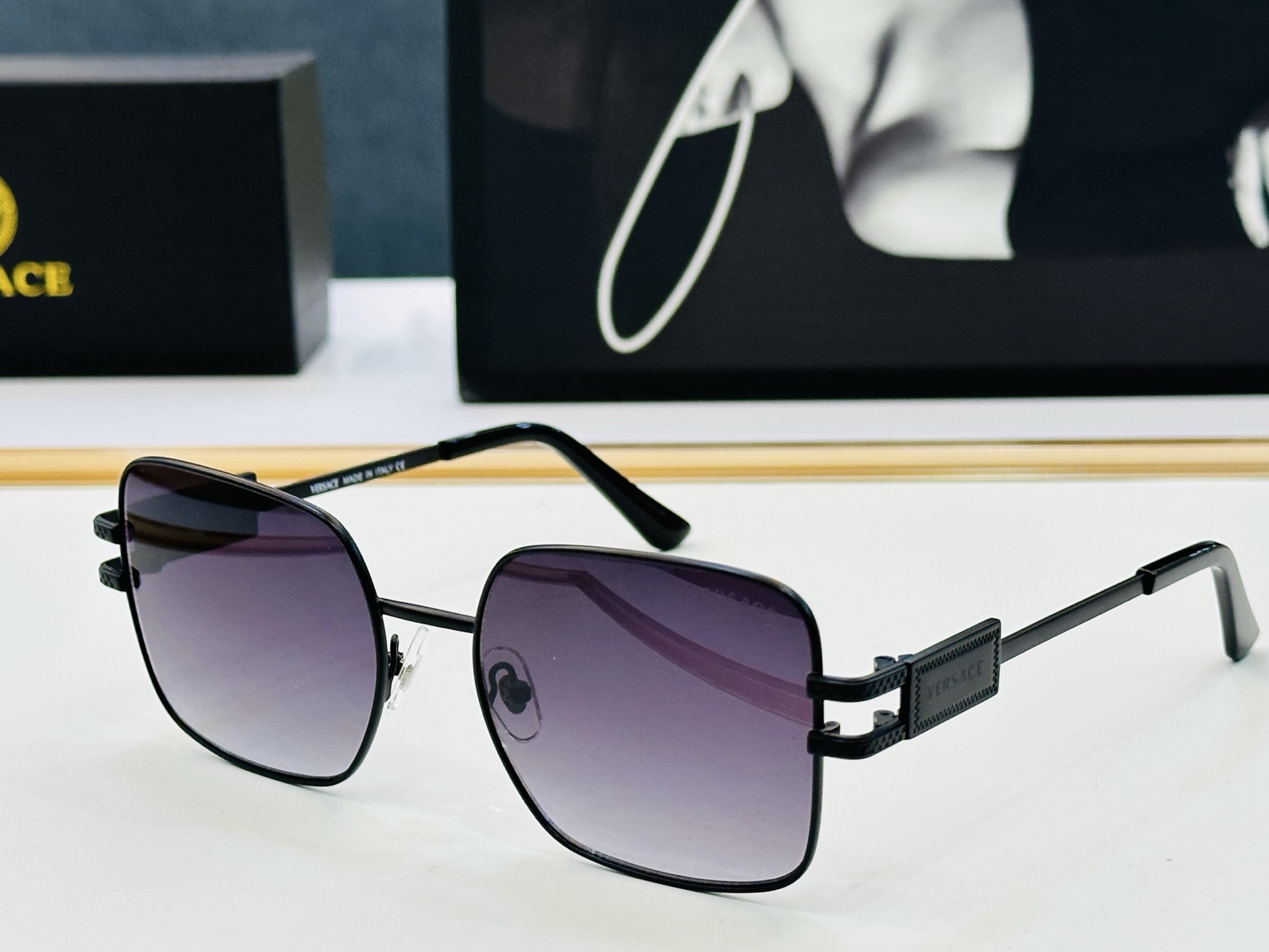 NO:553507,Fansijia VERSACEMODELVE1303 Size56 mouth 18-140L Fan glasses sunglasses sunglasses, glasses,versace,versace19860909范思家 VERSACEMODELVE1303 Size56口18-140L 有范 眼镜墨镜太阳镜,眼镜,versace,versace,glasses