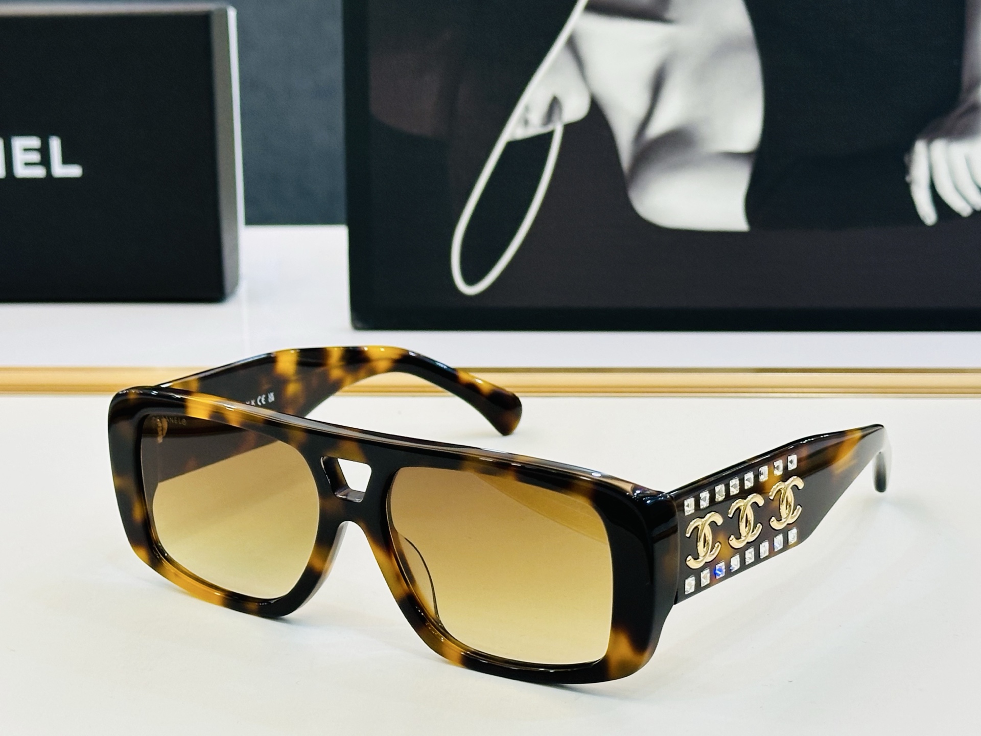 🆕 【CHANE*/香家】MODEL:CH9160B Size：56口17-145 💅🏻💓C太阳镜