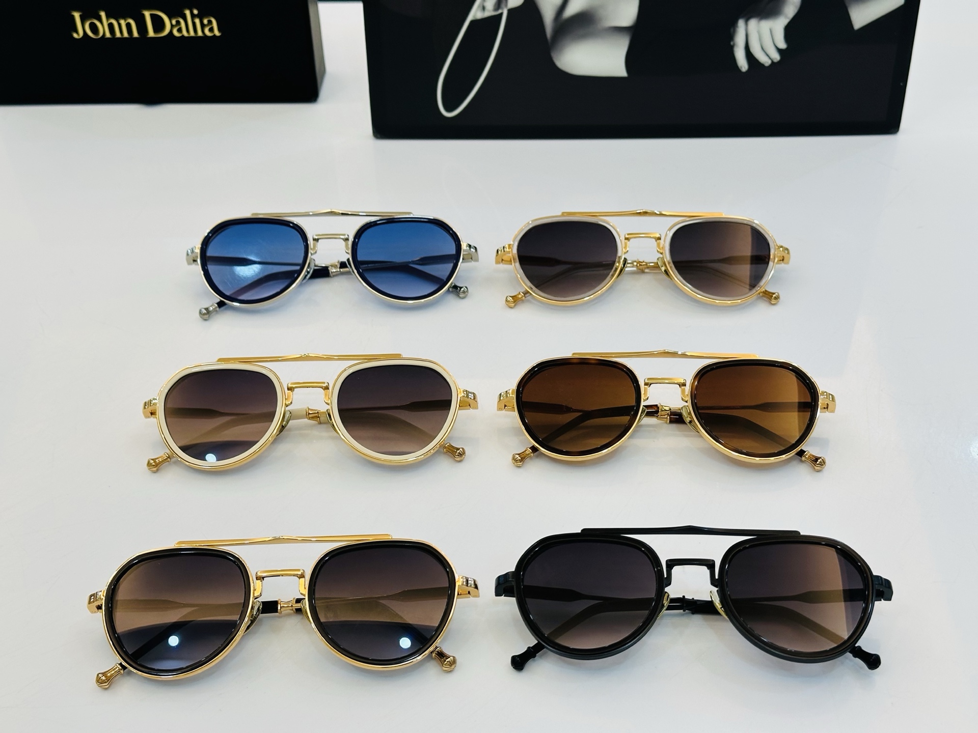 JACQUES MARIE C150 Size：50口24-145 日本手工眼镜 镜框採用上板材打造出 