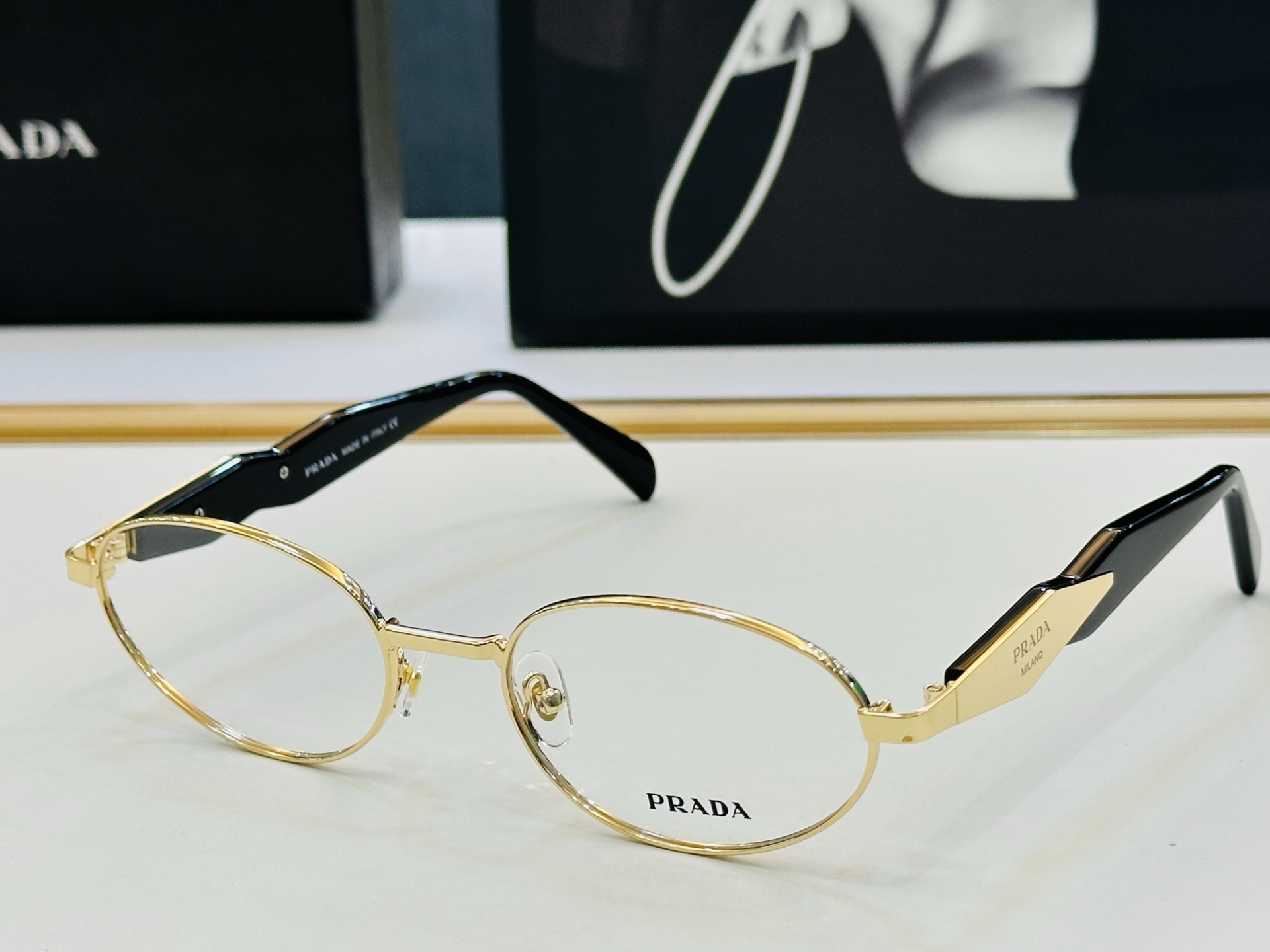 🔺PRAD*🔻普家 PR61ZV Size：56口20-145 眼镜系列堪称精湛制作 彰显独特个 L最新