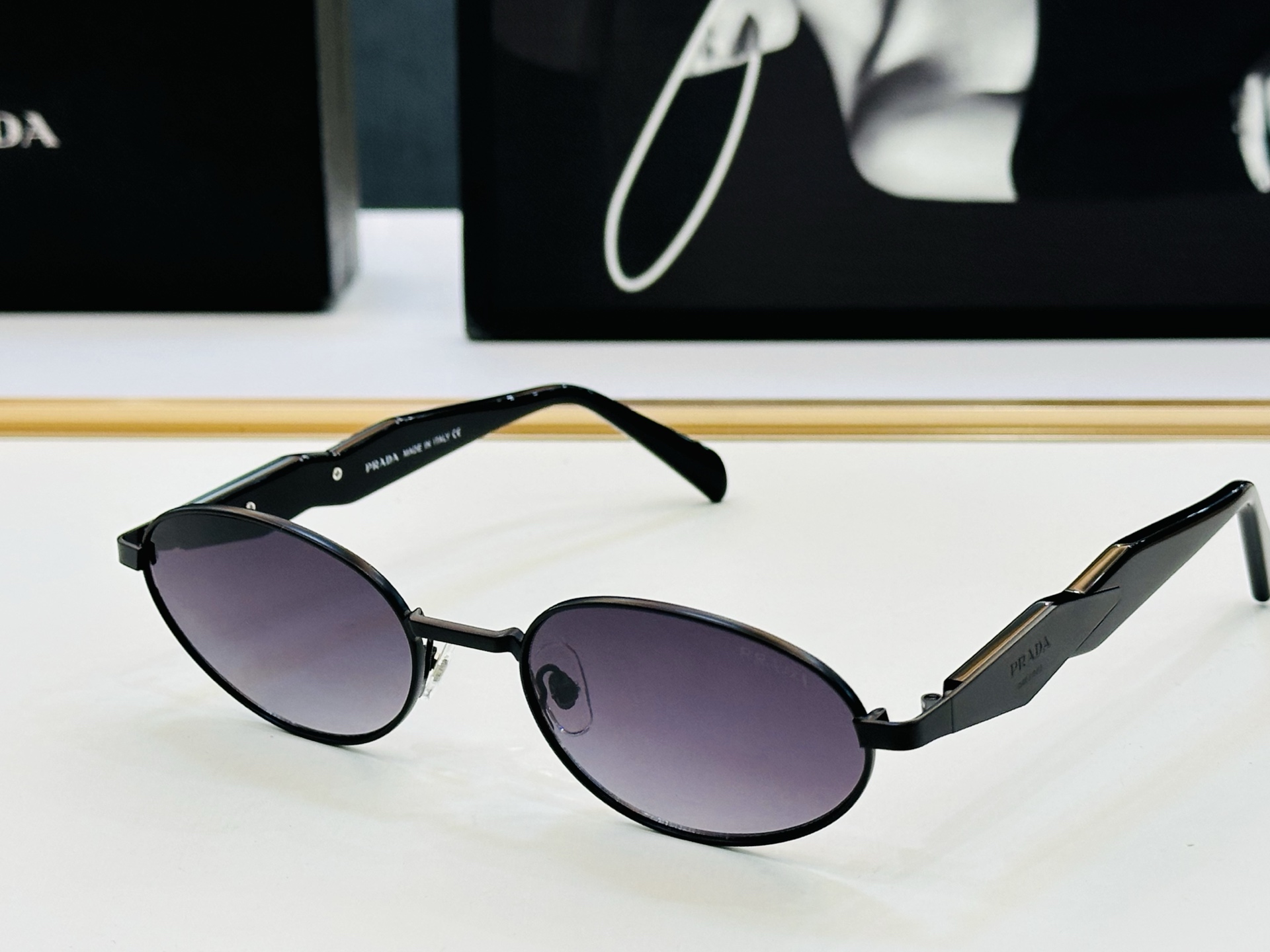 🔺PRAD*🔻普家 PR61ZV Size：56口20-145 眼镜系列堪称精湛制作 彰显独特个 L最新