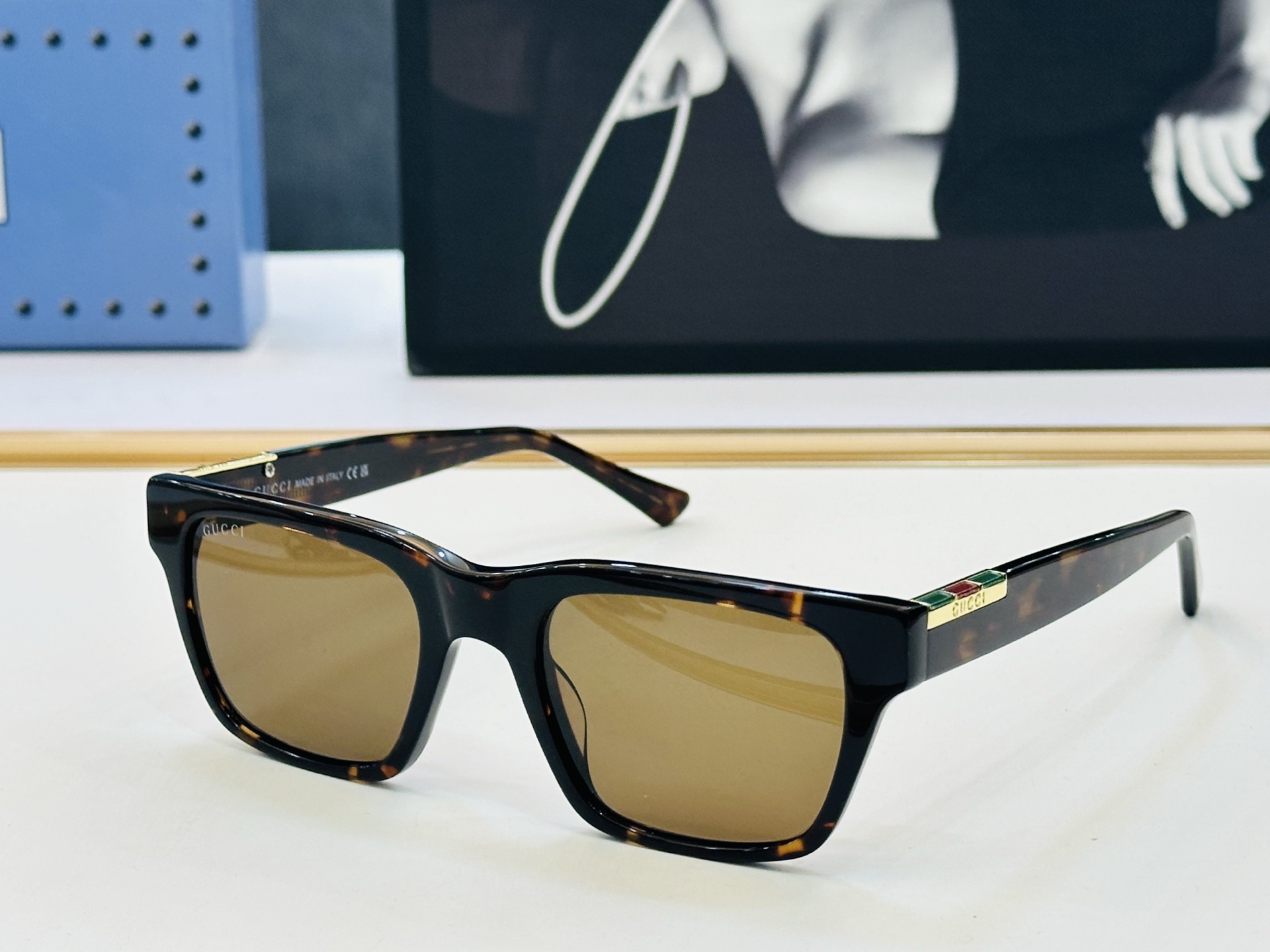 GUCC* 古家 GG1889S 🐝🐝系列 Size：51口20-145 🍁🍁 L超绝品质 。