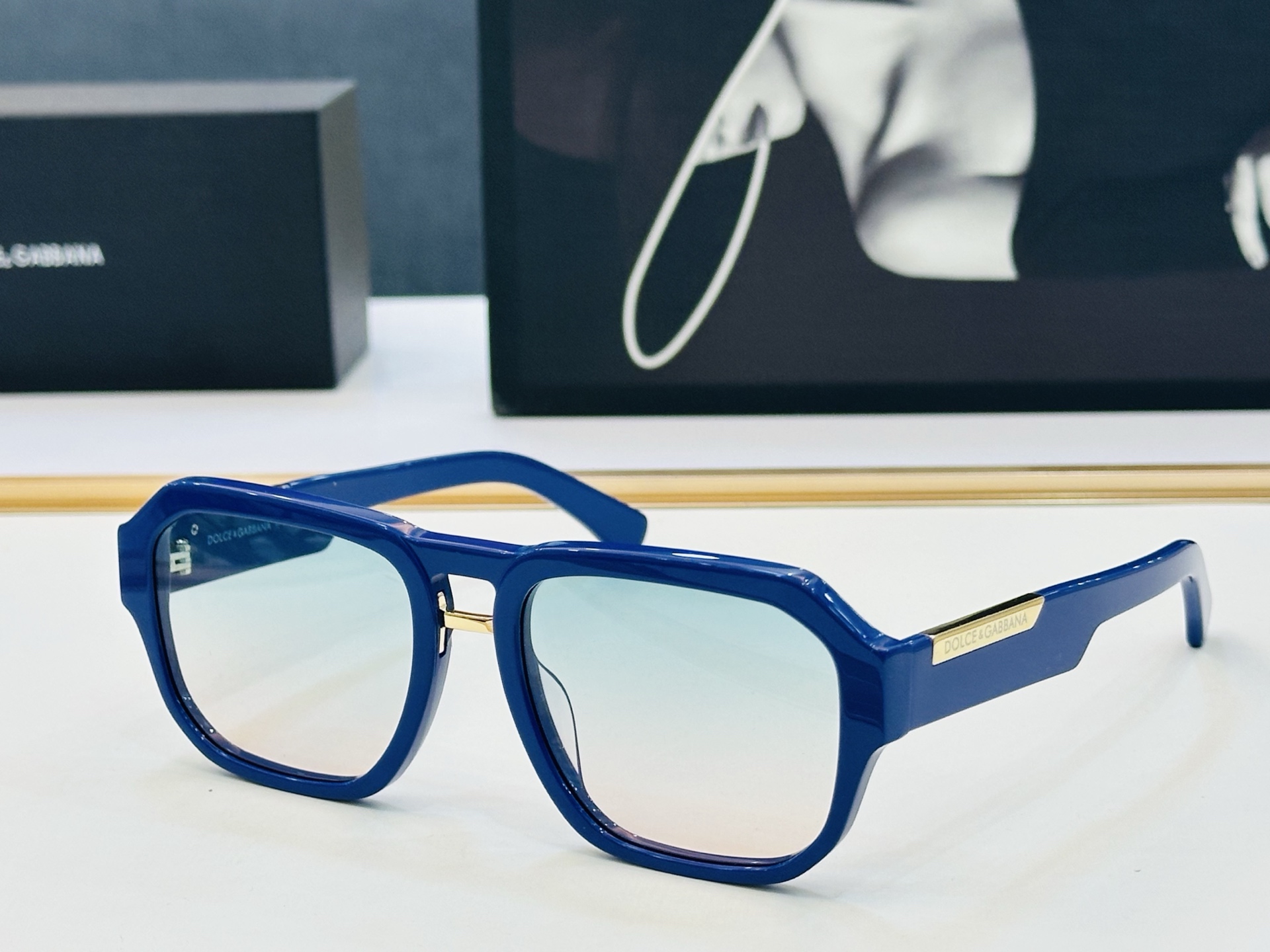 🆕 官网款 🔺DOLCE&GABBAN*🔻DG4464 Size：55口20-145 新颖独特🔝🔝L美艳