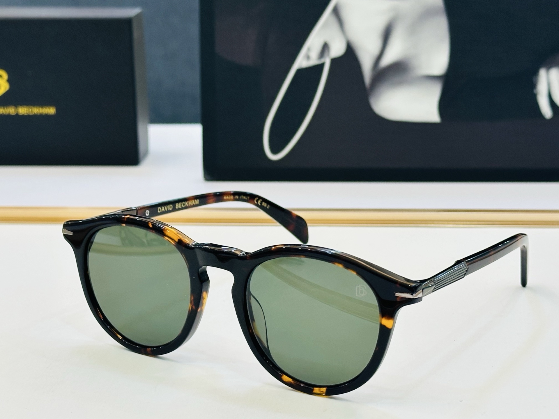 🆕 DB1114/S Size：51口21-145 🌞🌞🇺🇸永不过时 时尚个性款 [色]🇬🇧🇬🇧🇬🇧XL