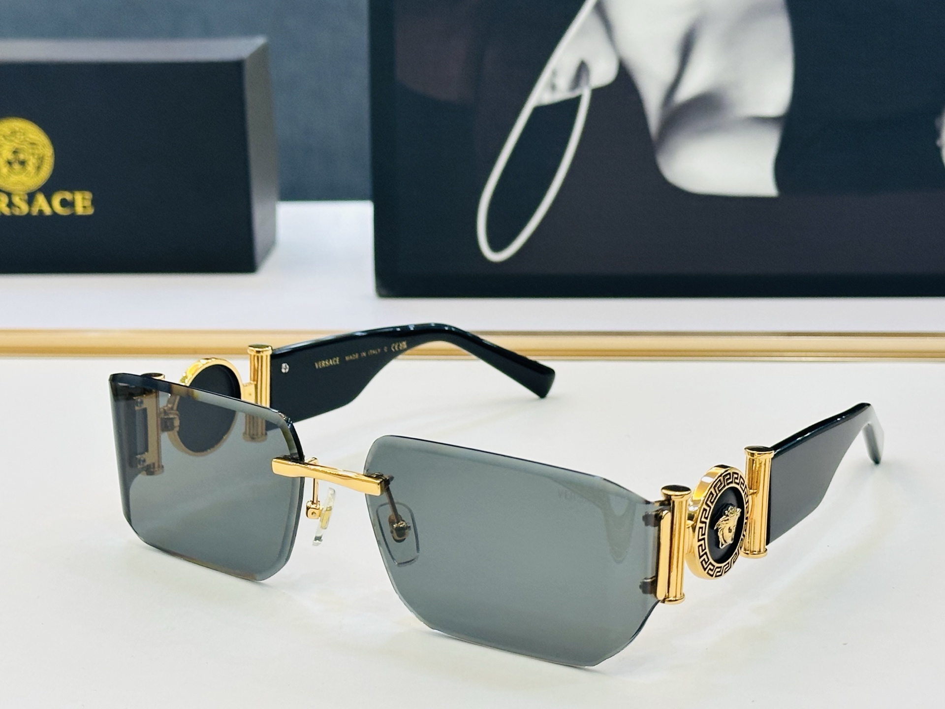 NO:553549,Fansijia VERSACEMODELVE6773 SIZE63 mouth 17-138 XL Fan glasses sunglasses sunglasses, glasses,versace,versace19860909范思家 VERSACEMODELVE6773 SIZE63口17-138 XL有范 眼镜墨镜太阳镜,眼镜,versace,versace,glasses