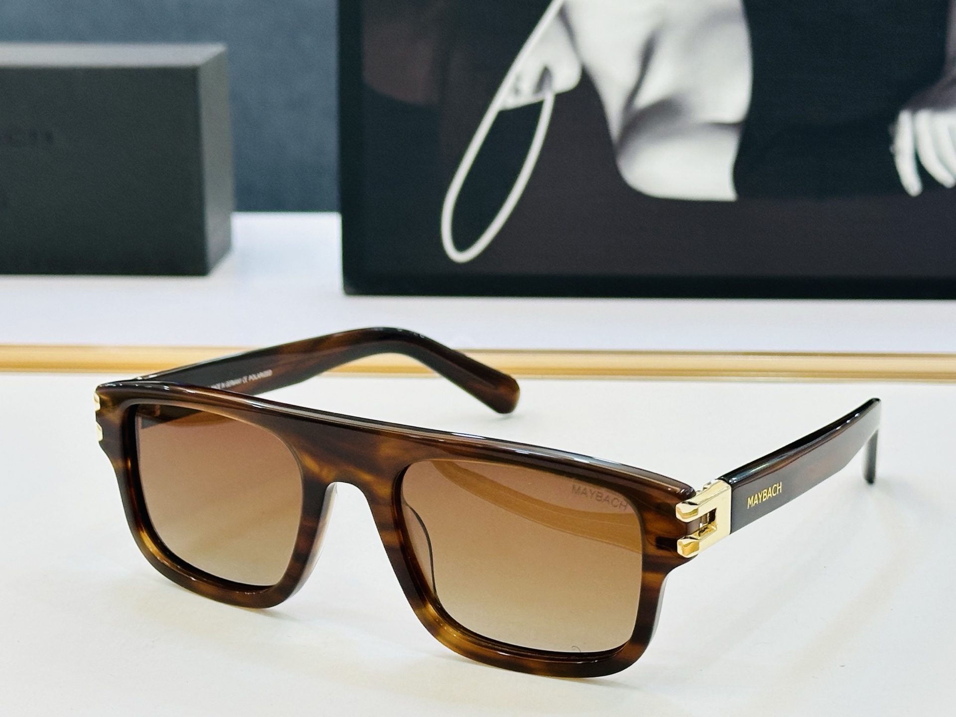 高品质 迈巴赫 🎉🎉做工精美💕💕MAYBAC*H 1599 Size：53口21-145 m质感十足👍