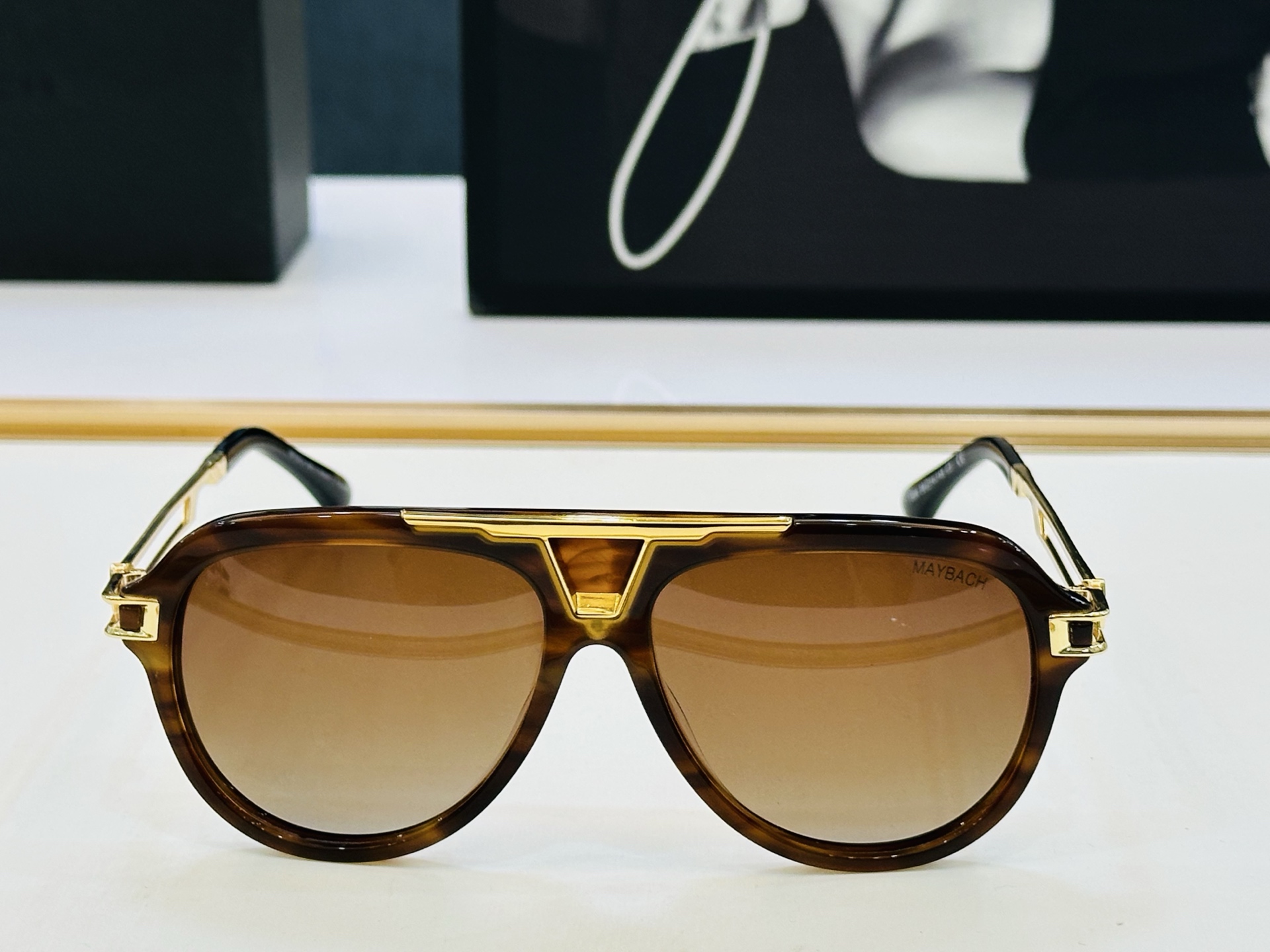 高品质 迈巴赫 🎉🎉做工精美💕💕MAYBAC*H 1594 Size：56口14-145 m质感十足👍