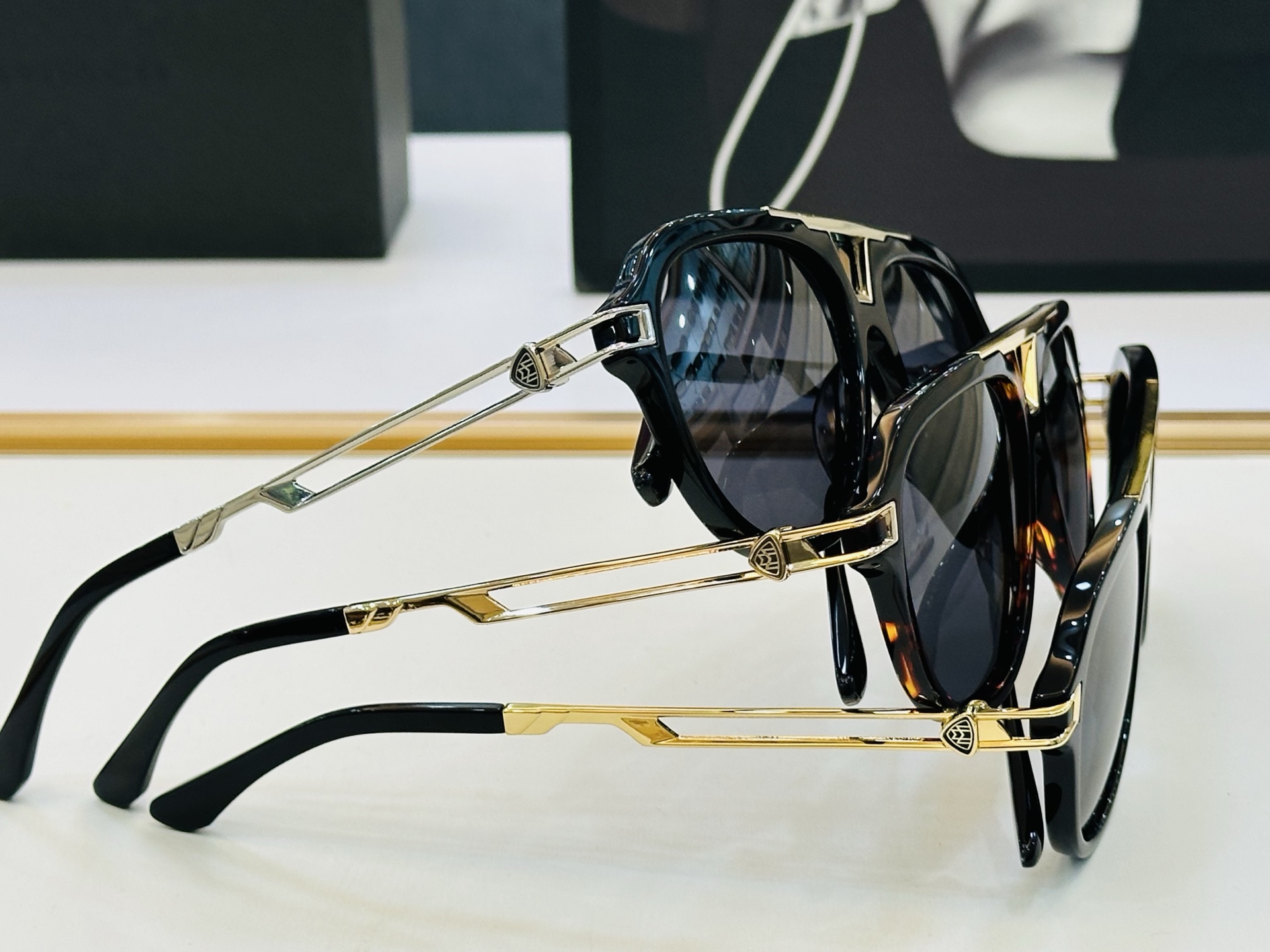 高品质 迈巴赫 🎉🎉做工精美💕💕MAYBAC*H 1594 Size：56口14-145 m质感十足👍