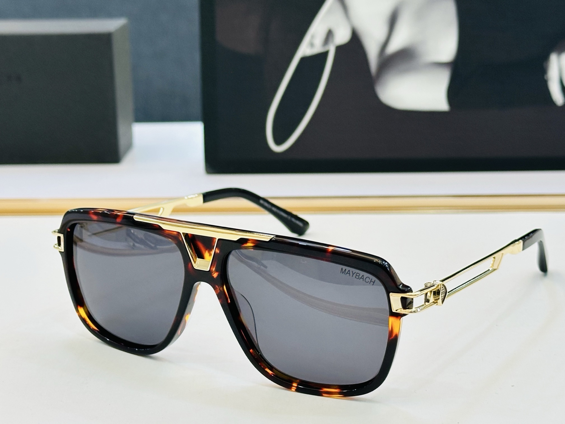 高品质 迈巴赫 🎉🎉做工精美💕💕MAYBAC*H 1595 Size：58口14-145 m质感十足👍