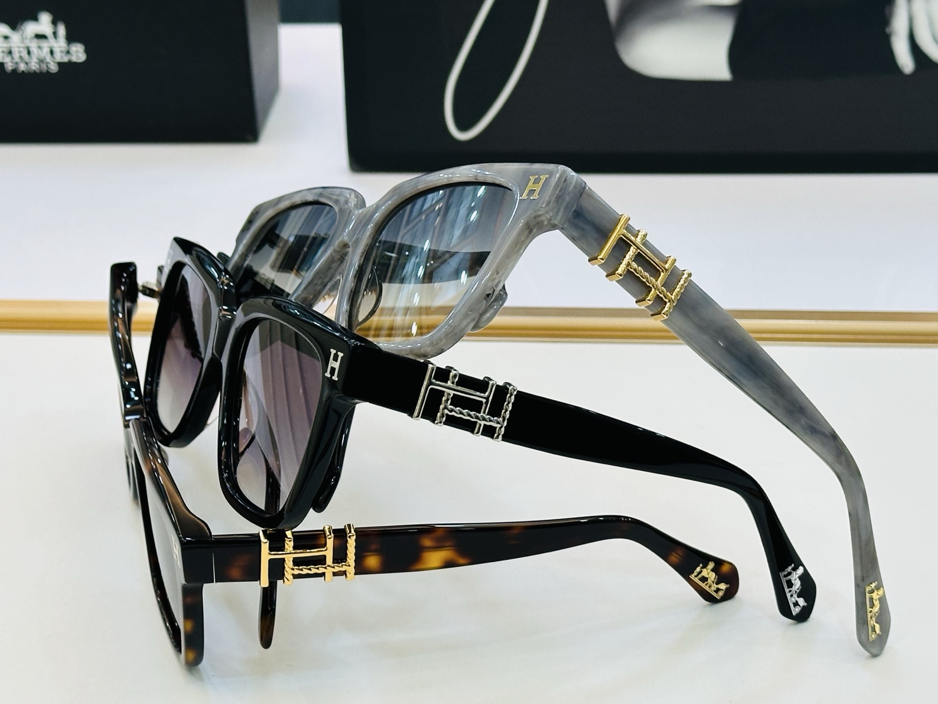 [玫瑰]爱马仕 网红款 9706 Size：55口18-145 👏🎉超级经典 高品质墨镜🎈色][色] b