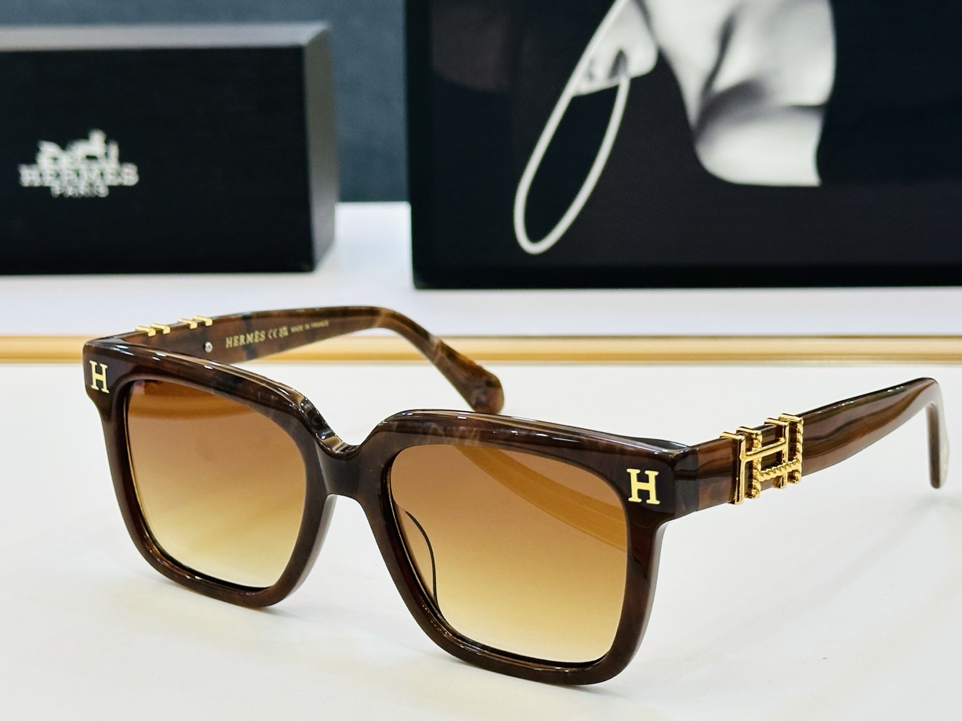 [玫瑰]爱马仕 网红款 9706 Size：55口18-145 👏🎉超级经典 高品质墨镜🎈色][色] b