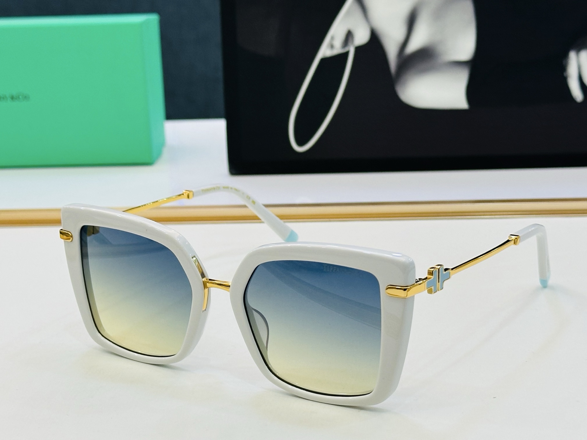 蒂芙家 Tiffany & CO. TF4185 Size：54口20-145 时尚镜架 👍简单大气 b