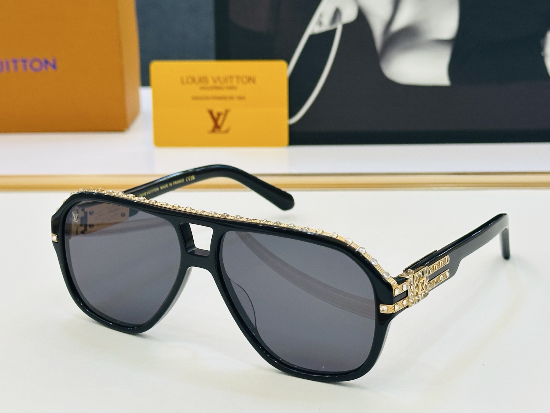 路易家 🎩Z2011U Size：60口15-142 充满活力的 展现独特个性🌟展现大气的你 bm高品质