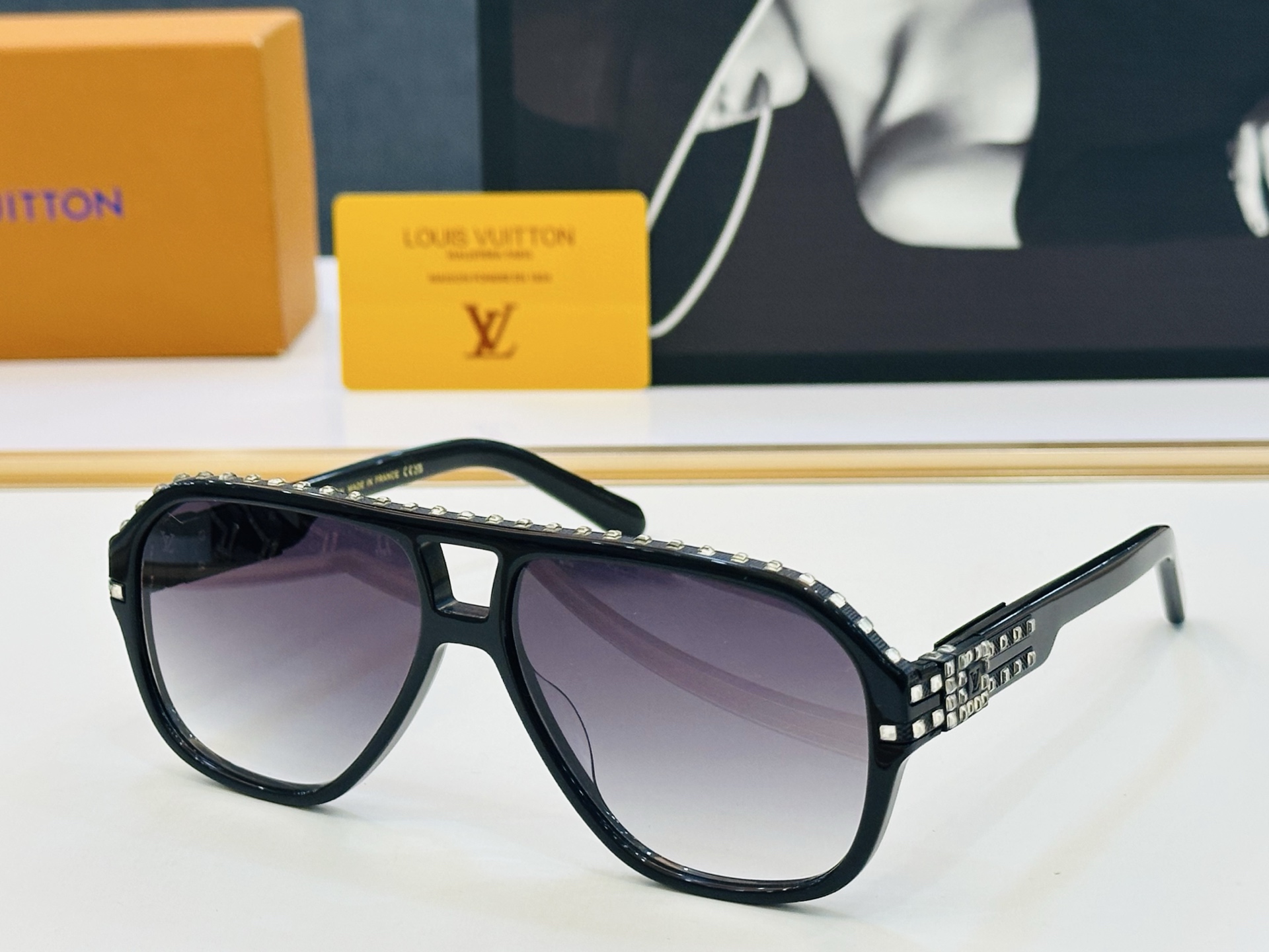 路易家 🎩Z2011U Size：60口15-142 充满活力的 展现独特个性🌟展现大气的你 bm高品质