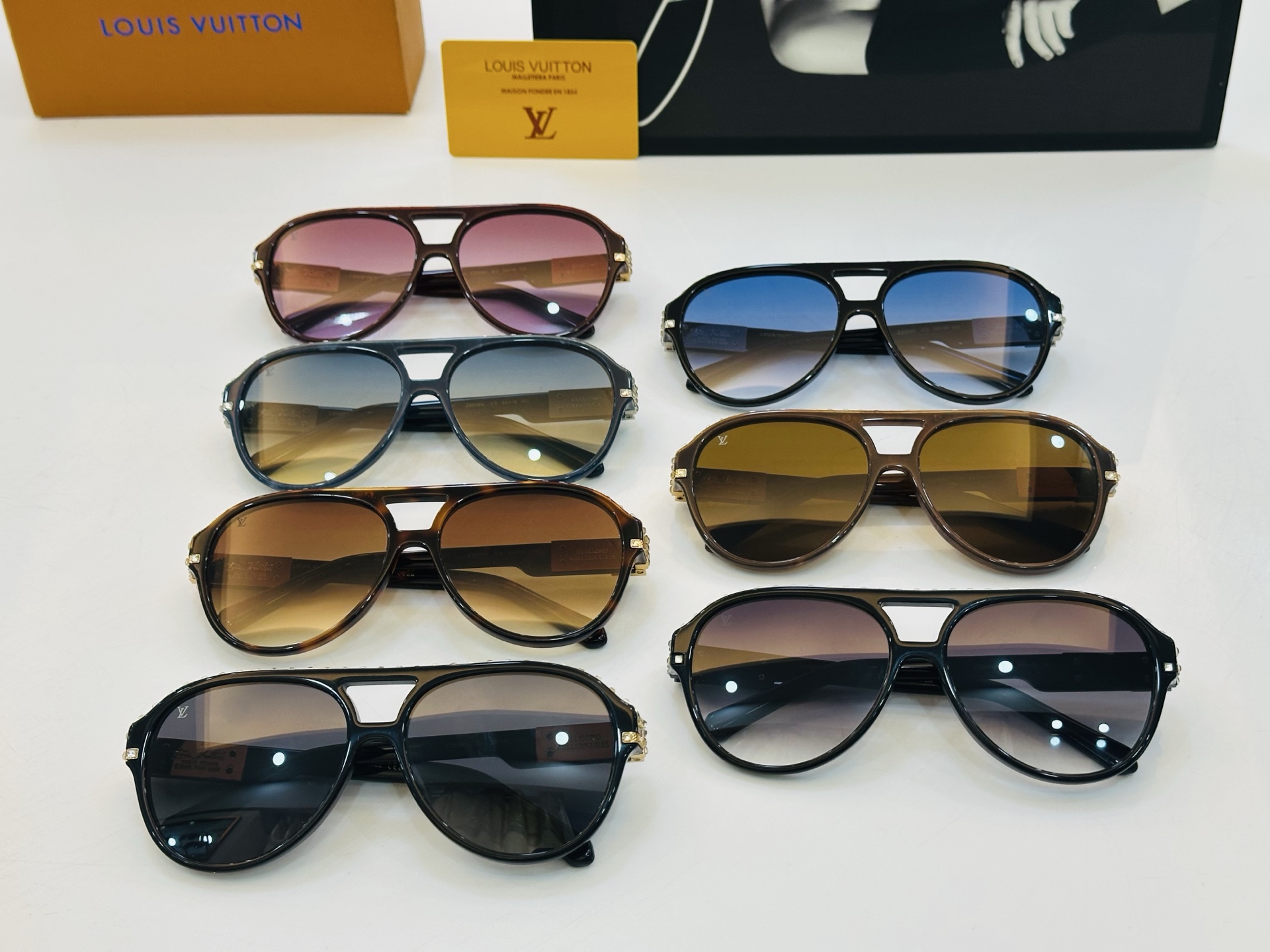 路易家 🎩Z2009U Size：59口16-142 充满活力的 展现独特个性🌟展现大气的你 bm高品质