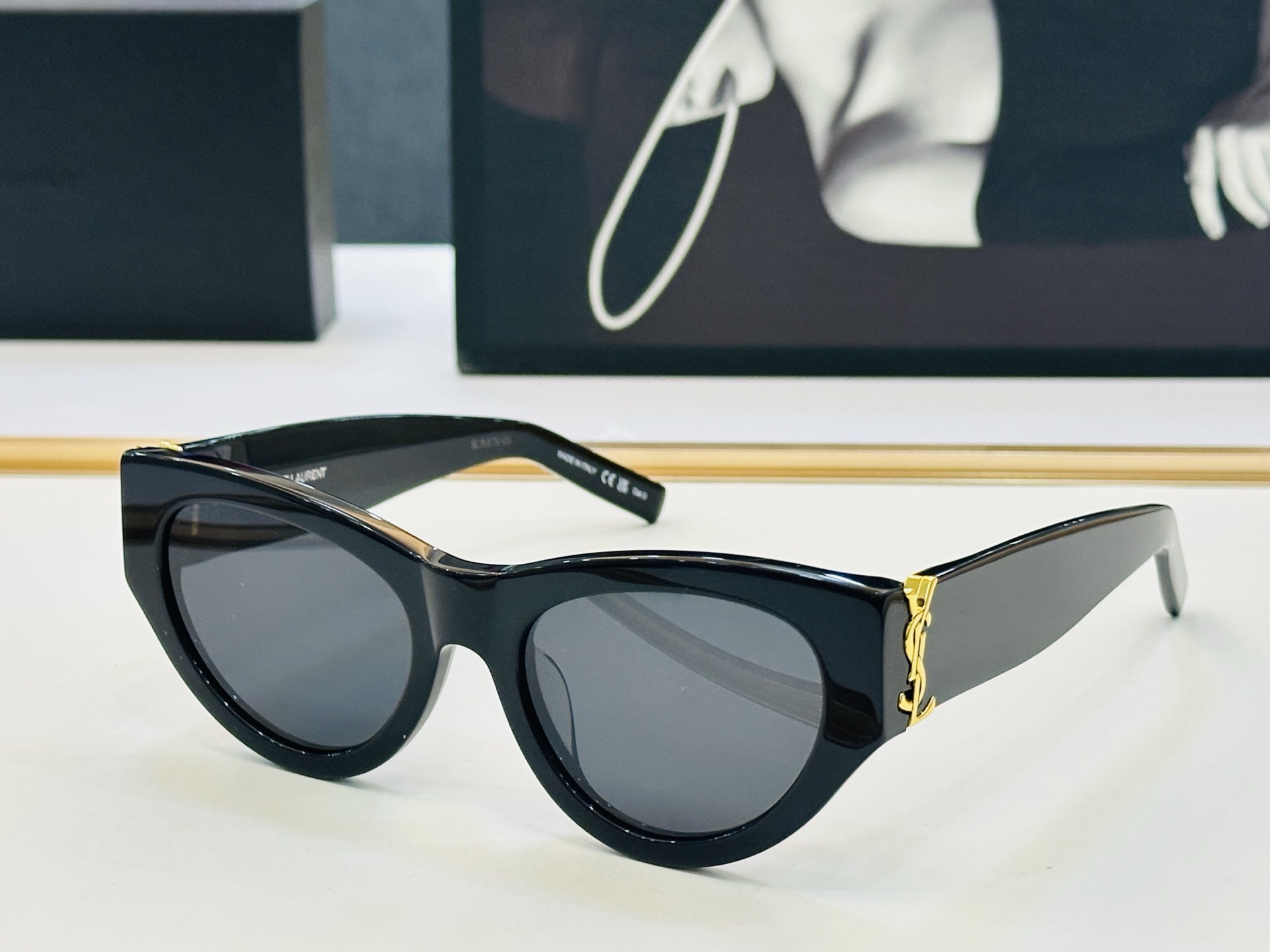 网红爆款 圣罗兰💫SL M94 💫Size：53口20-145 金属款设计 J俏皮甜美质感超好