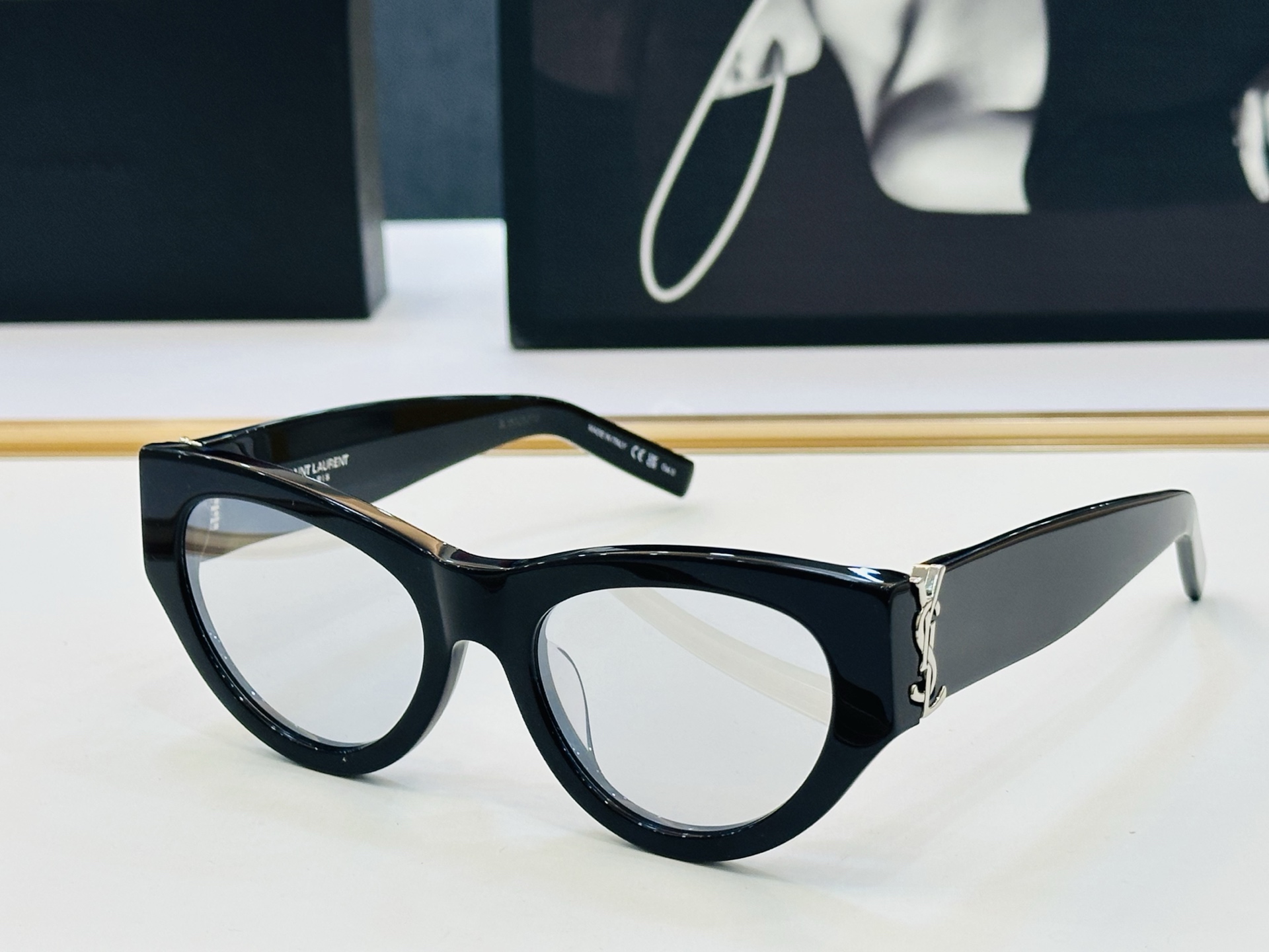 网红爆款 圣罗兰💫SL M94 💫Size：53口20-145 金属款设计 J俏皮甜美质感超好