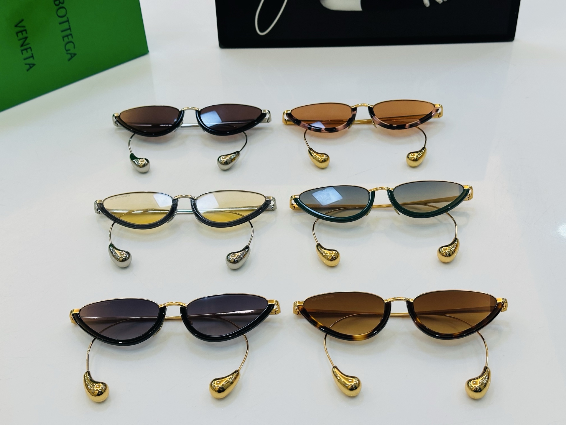 刚刚到货 宝缇嘉 BV1700 Size：55口17-145 实物更美 💕细节全部实拍展示 D微笑] 香