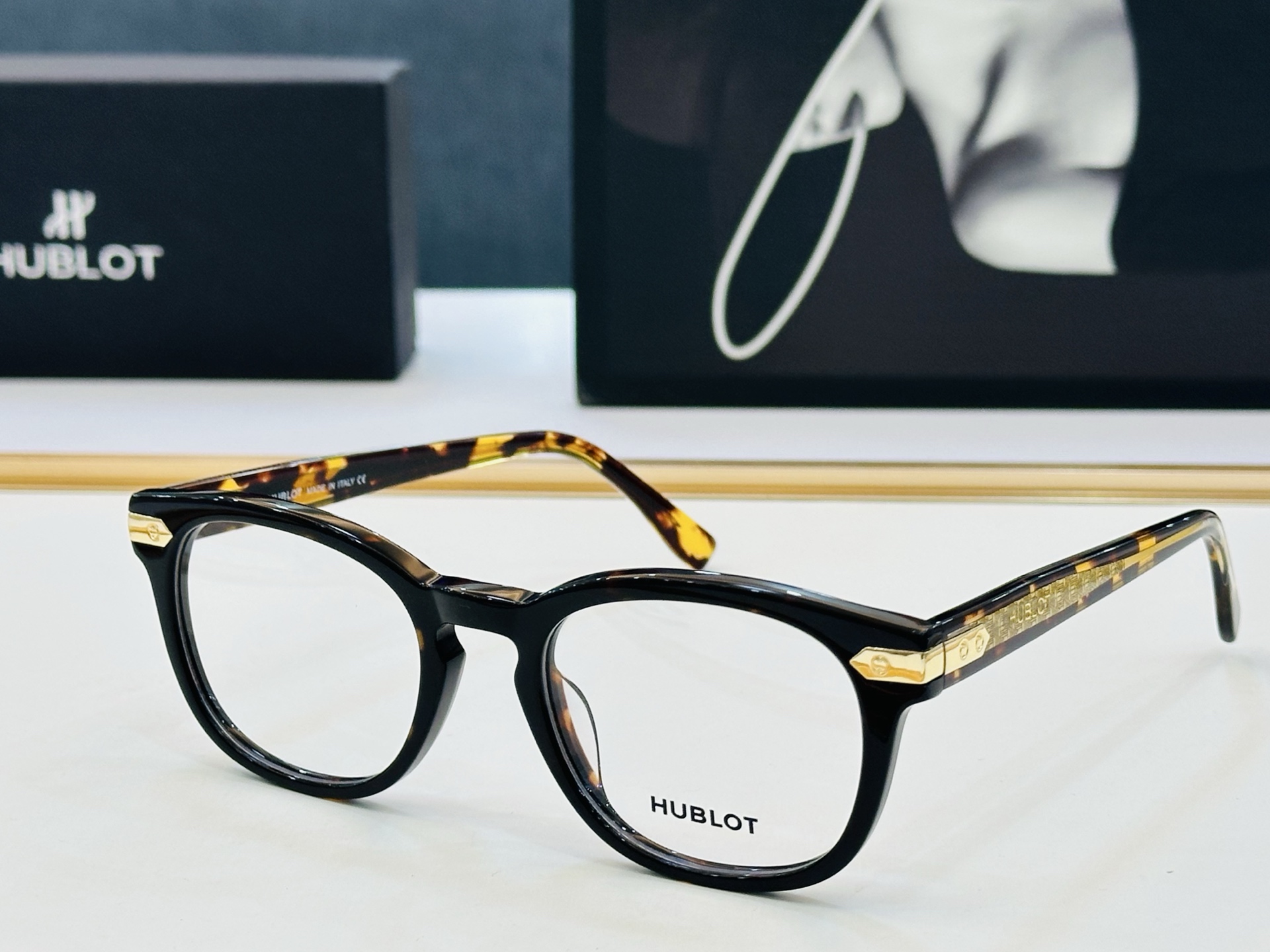 HUBLOT✨✨✨MODEL:H030O✨✨SIZE：52口21-145 ✨✨ L最新款 配光镜