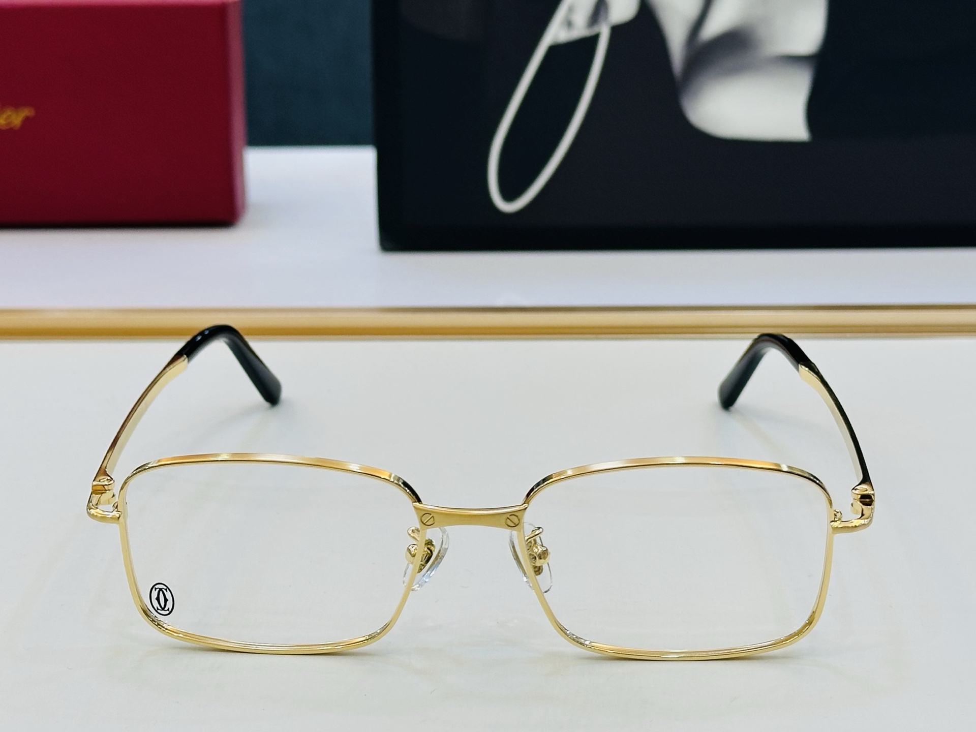 Cartier-卡家 ✨CT0555 Size：55口17-145 不挑脸型 简约大气 时尚休闲 👌👃Z