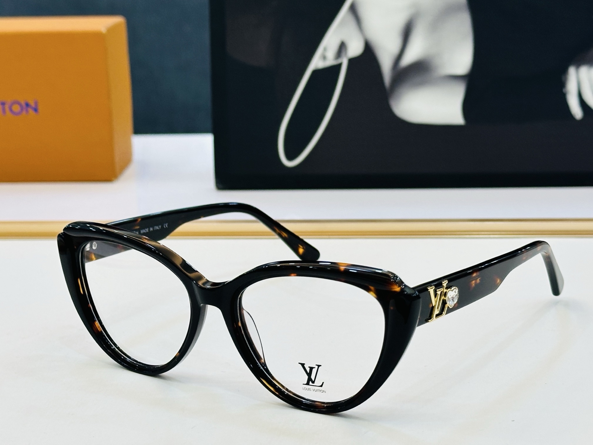 🎉🎉路易家 Z1566E 🔻🔻Size：53口20-145 🔰经典再现 板材框 Z配光架 配戴舒适 🆕