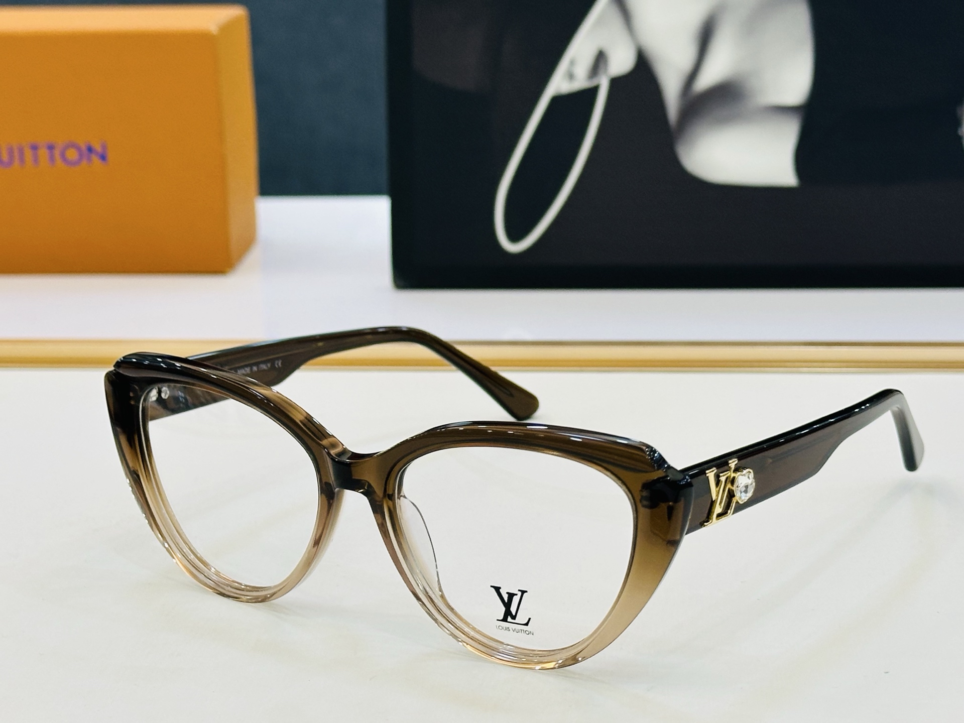 🎉🎉路易家 Z1566E 🔻🔻Size：53口20-145 🔰经典再现 板材框 Z配光架 配戴舒适 🆕