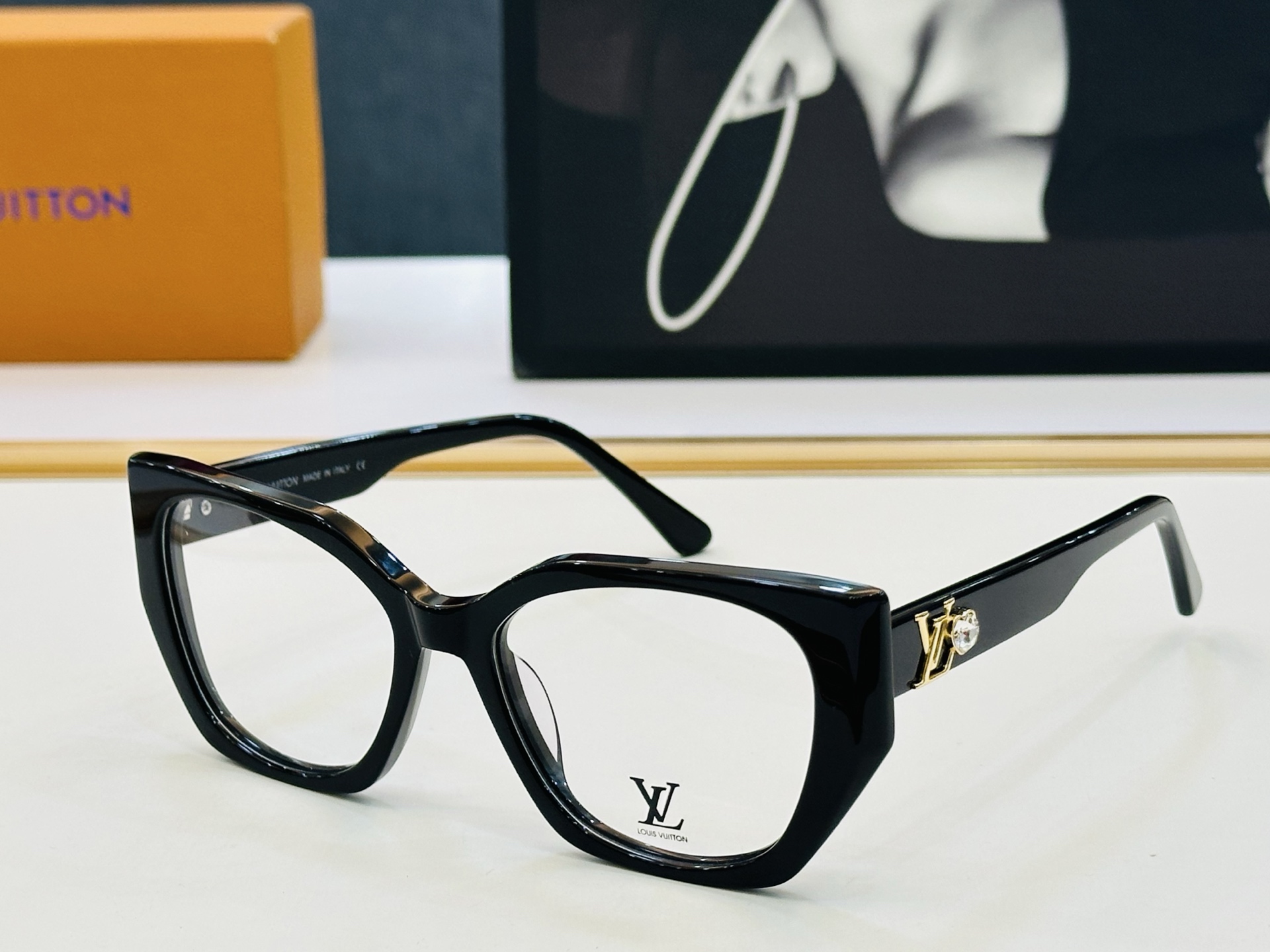 🎉🎉路易家 Z1565E 🔻🔻Size：53口19-145 🔰经典再现 板材框 Z配光架 配戴舒适 🆕