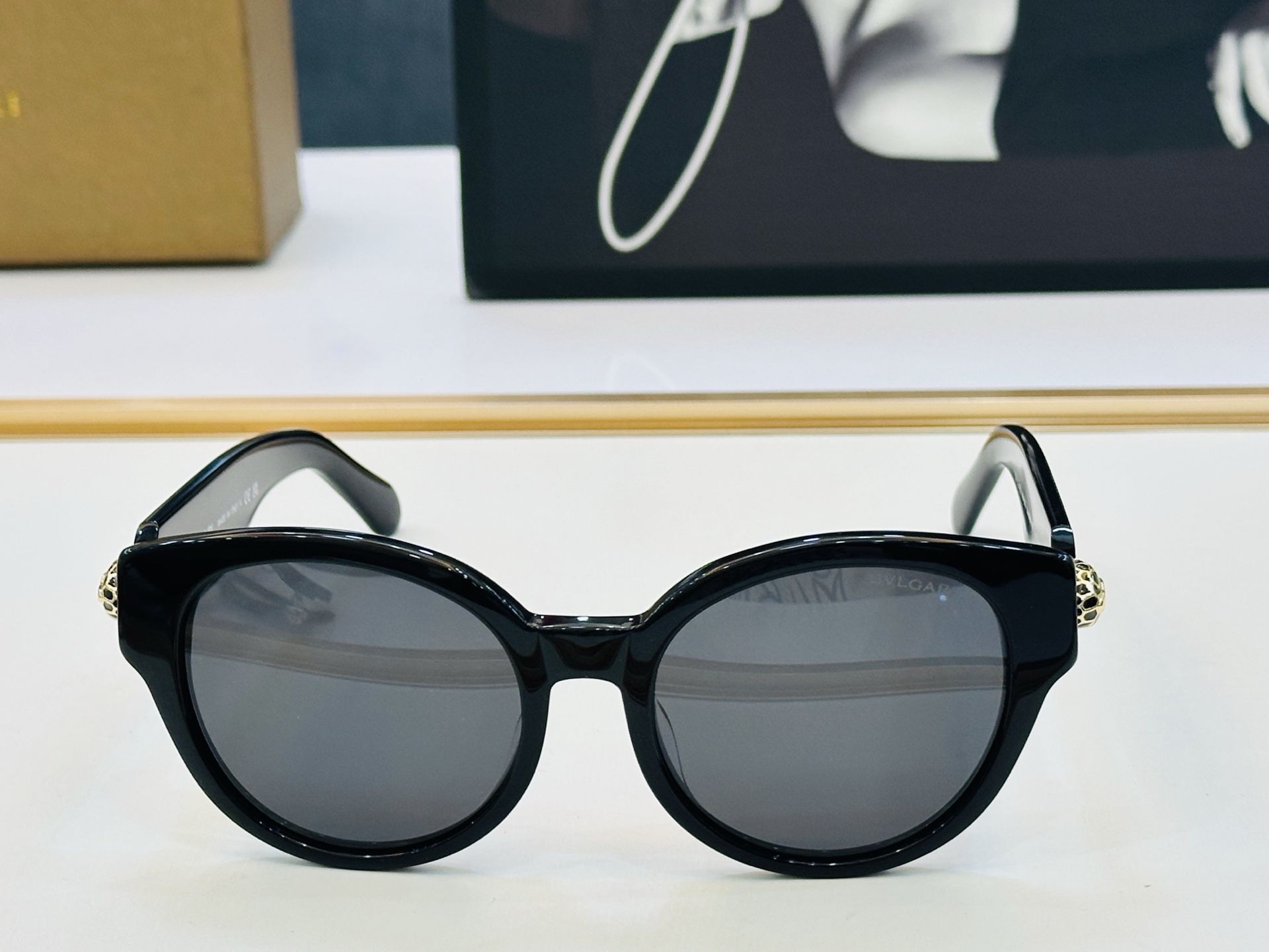 🆕款 官网同售 宝格家 BV40069 👍 Size ：54口19-145 绝对要买😎品质非常完美 C出