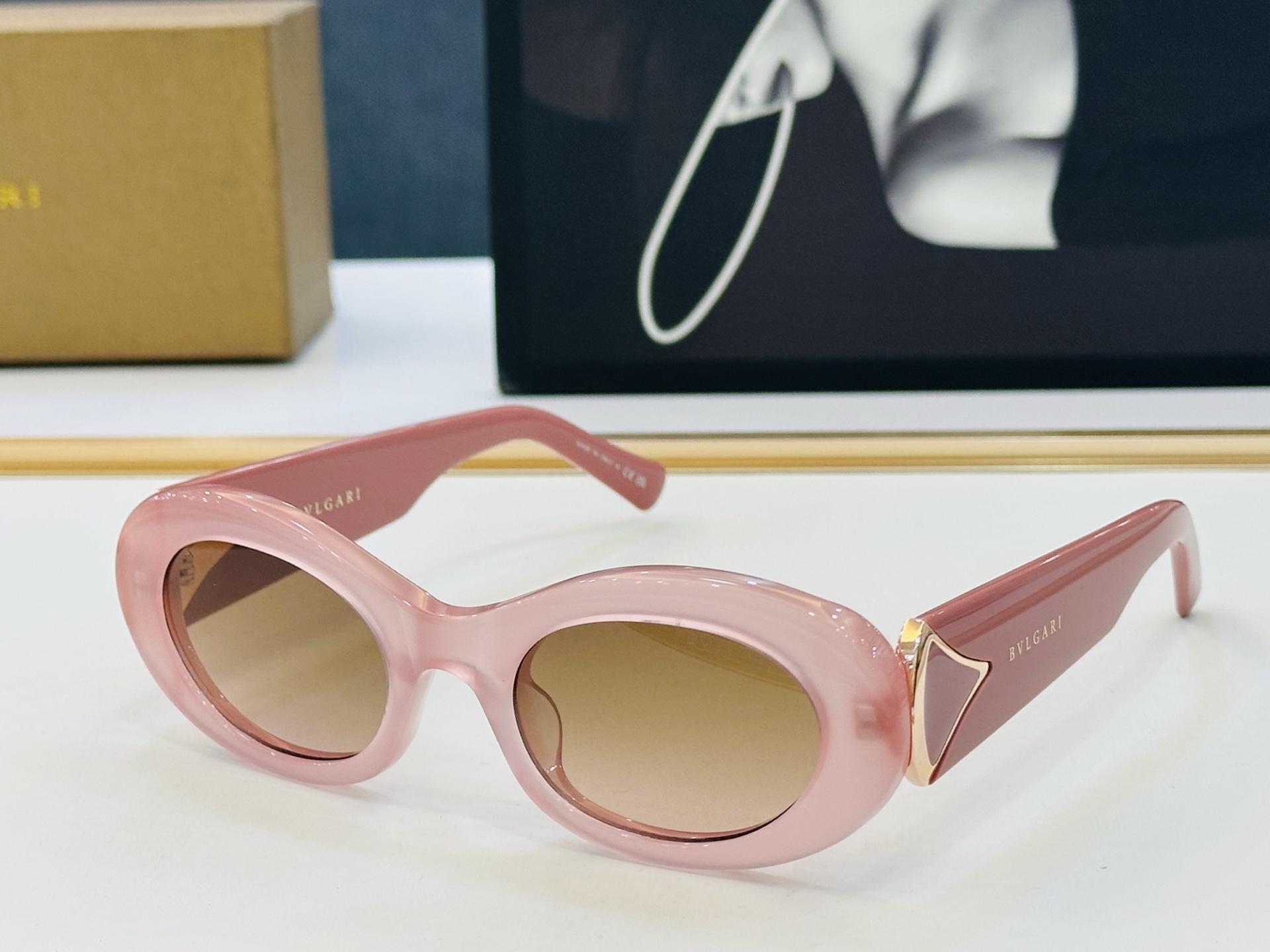 🆕款 官网同售 宝格家 BV40070 👍 Size ：50口22-140 绝对要买😎品质非常完美 C出