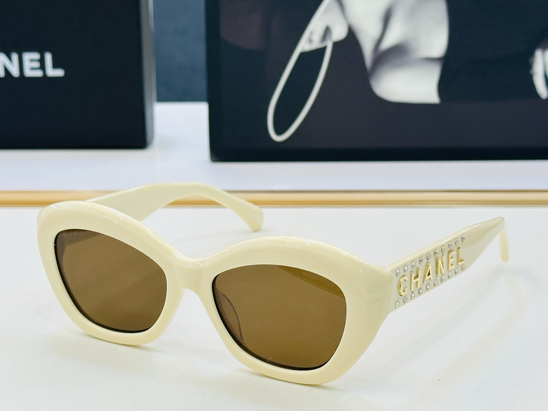 🆕 【CHANE*/香家】MODEL:CH9161B Size：53口19-145 💅🏻💓C太阳镜