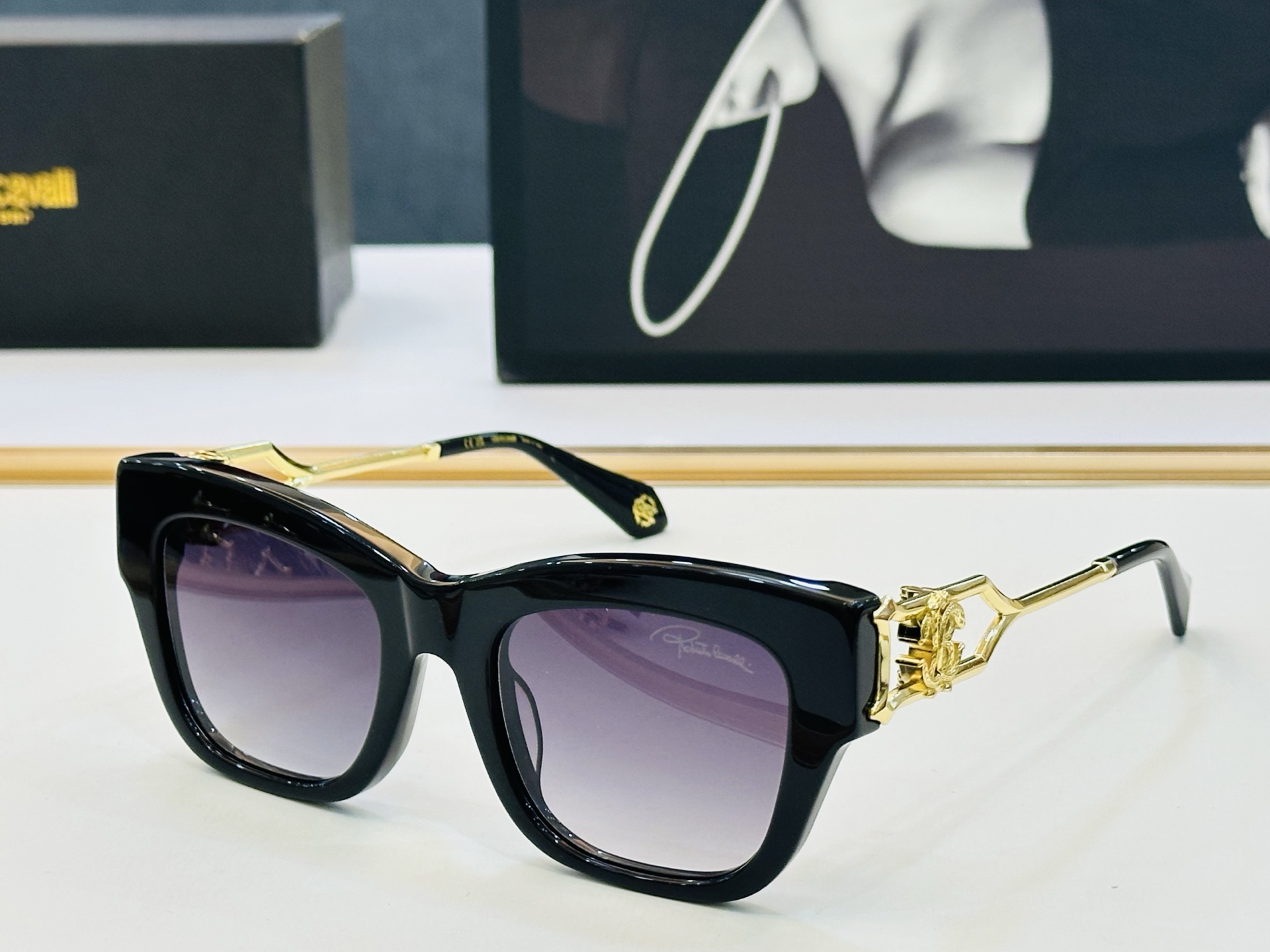 罗伯特家 SRC130 Size：62口19-140 呲牙][呲牙]进口材料 logo 全新的感觉 给你