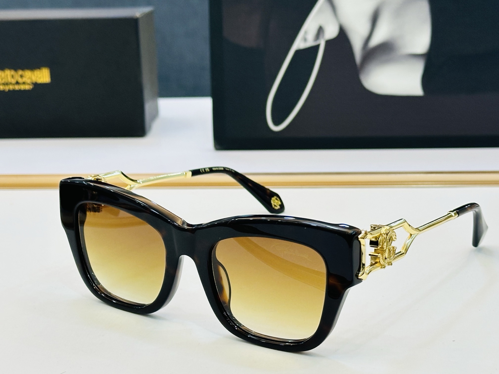 罗伯特家 SRC130 Size：62口19-140 呲牙][呲牙]进口材料 logo 全新的感觉 给你