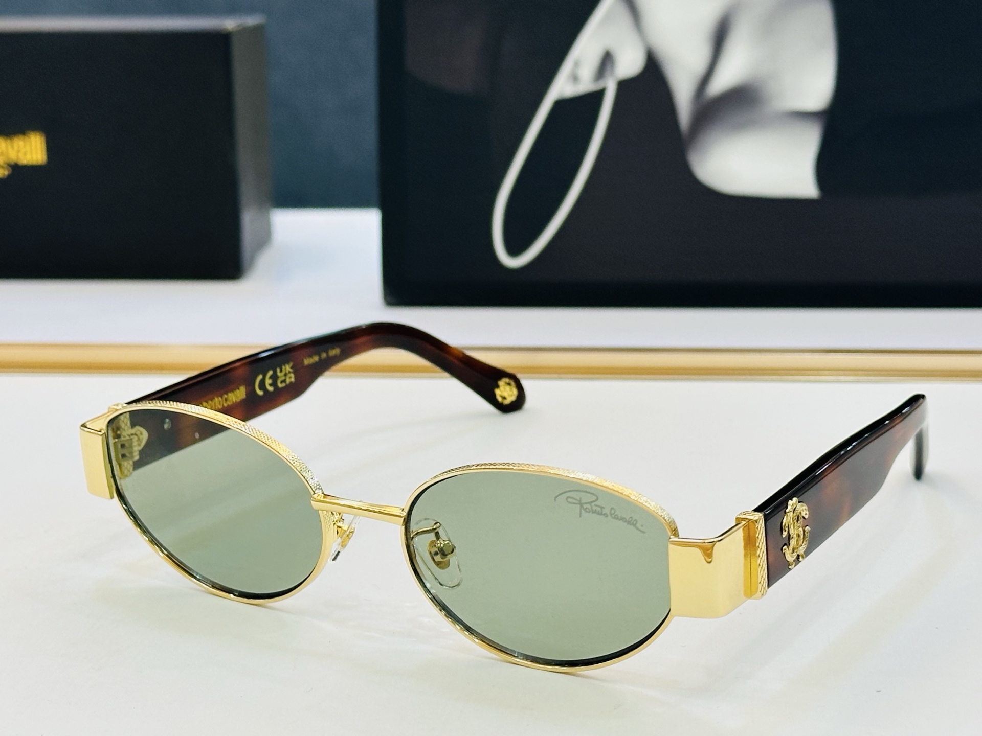 罗伯特家 SRC140M Size：54口18-140 呲牙][呲牙]进口材料 logo 全新的感觉 给