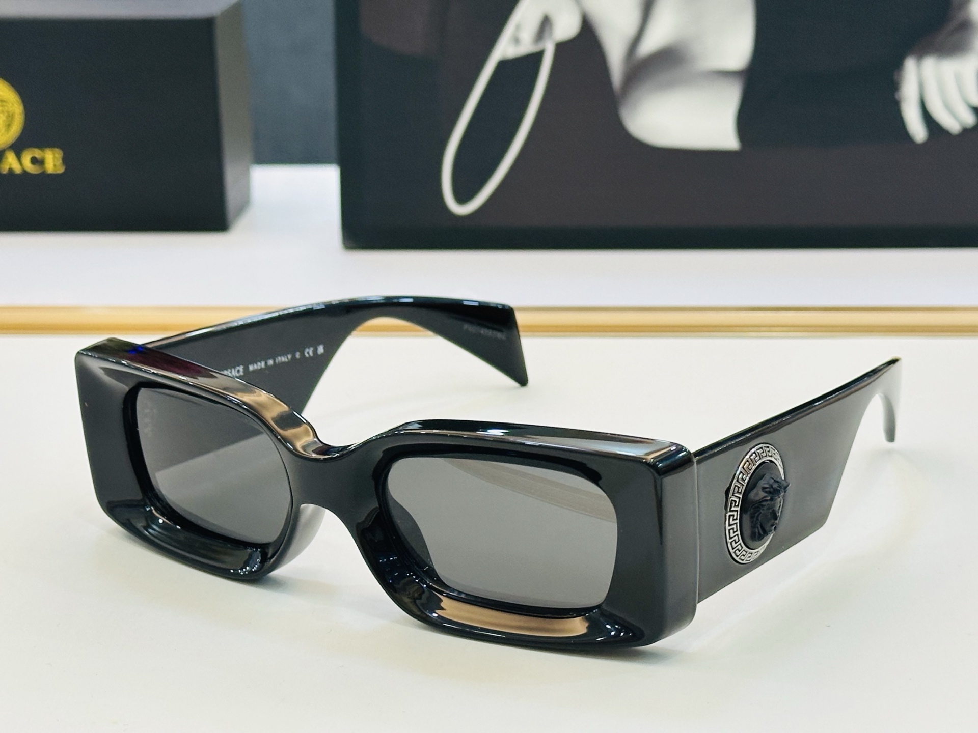 ❤️❤️范思家 VERSACE✨✨✨MODEL：VE4474 Size：52口20-140 ✨b有范