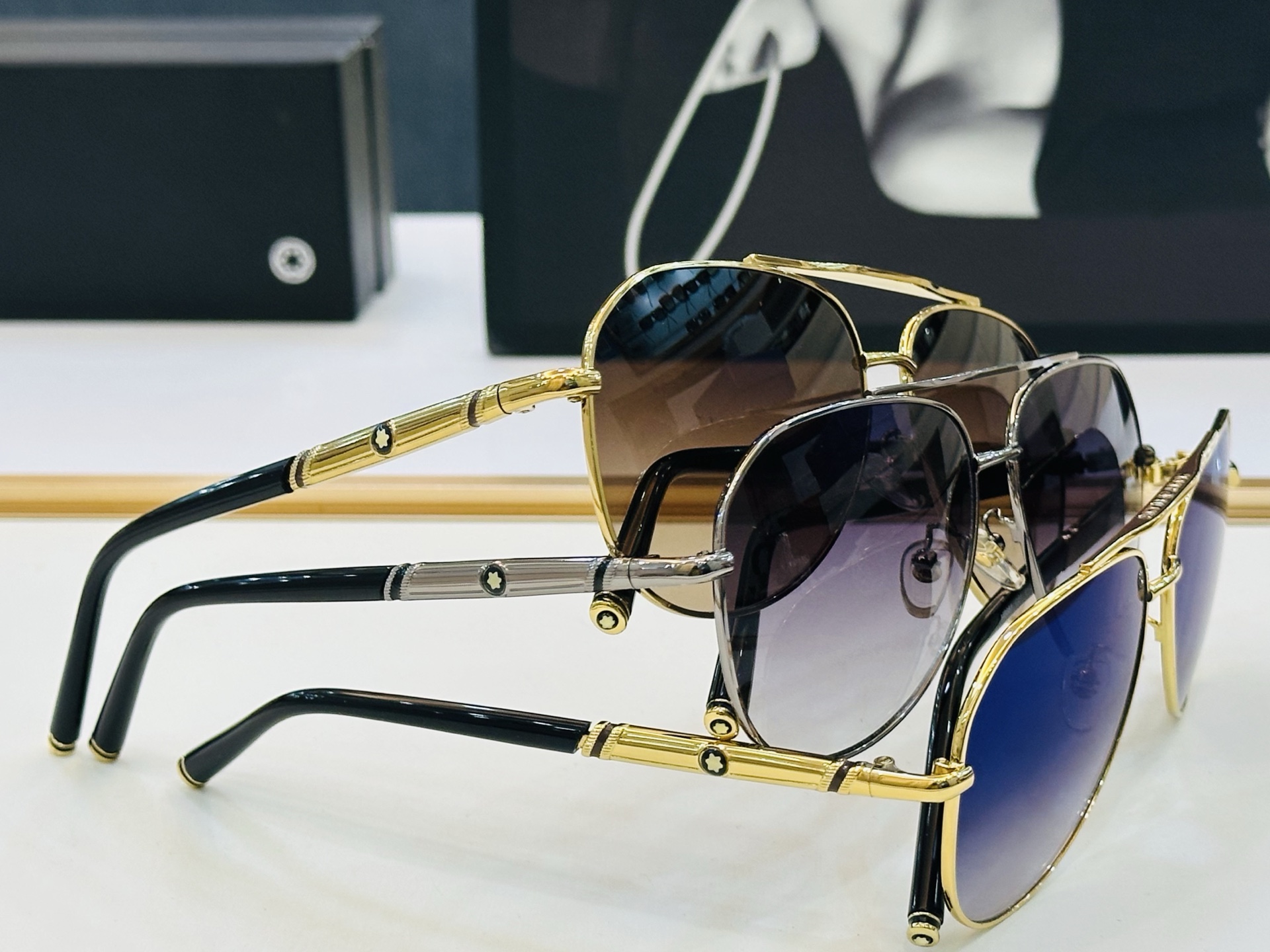 MB861 Size：61口13-140 🌤万宝龙 非常能彰显一个人的品味品质做工稳实 C太阳镜