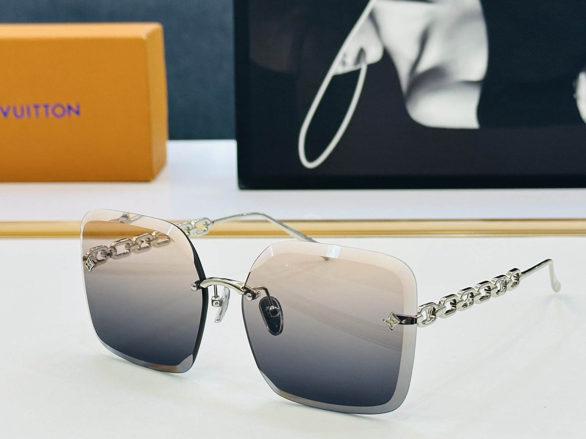 路易家 🎩Z2162U Size：61口15-140 充满活力的 展现独特个性🌟展现大气的你 F高品质 