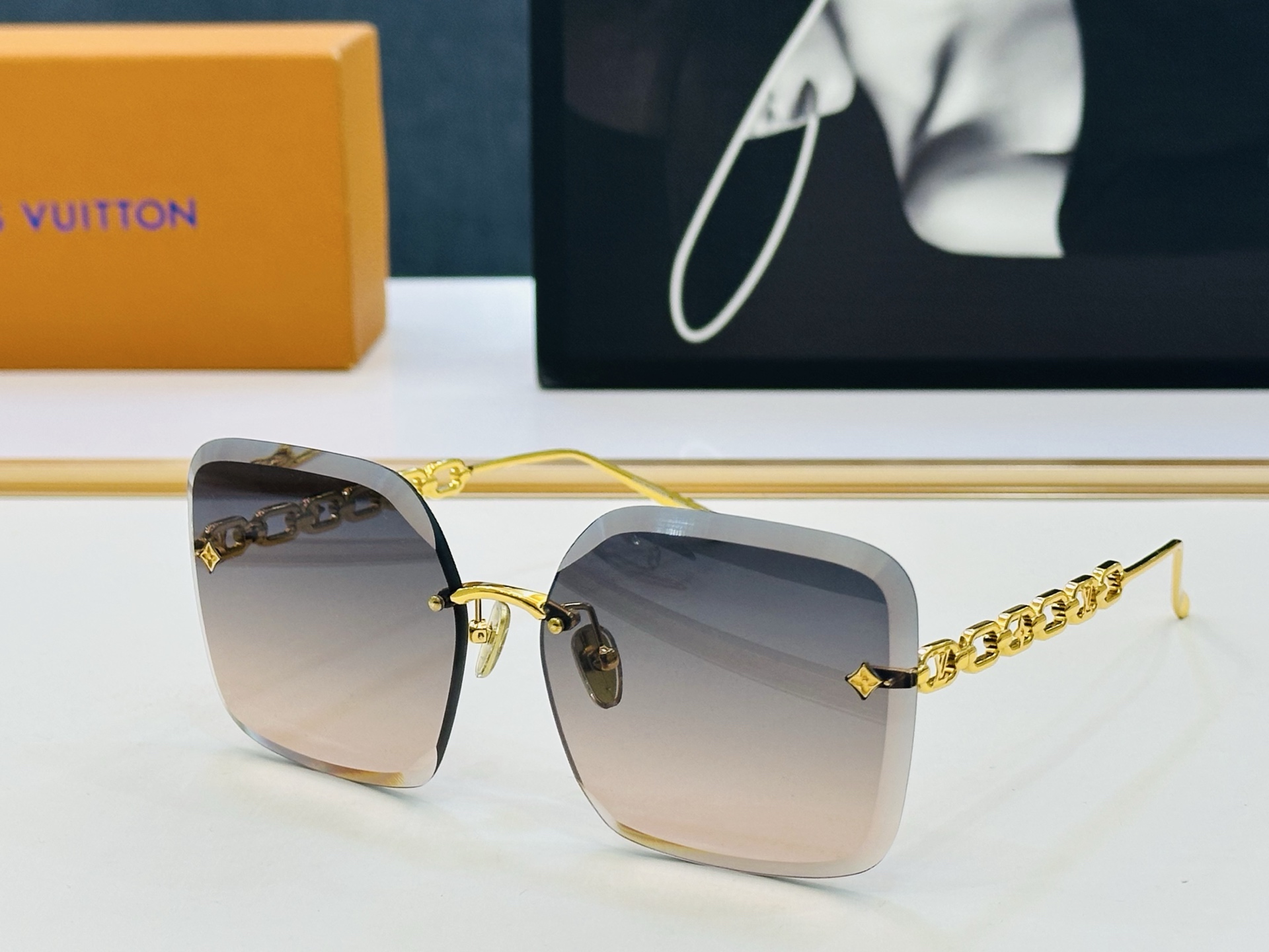 路易家 🎩Z2162U Size：61口15-140 充满活力的 展现独特个性🌟展现大气的你 F高品质 