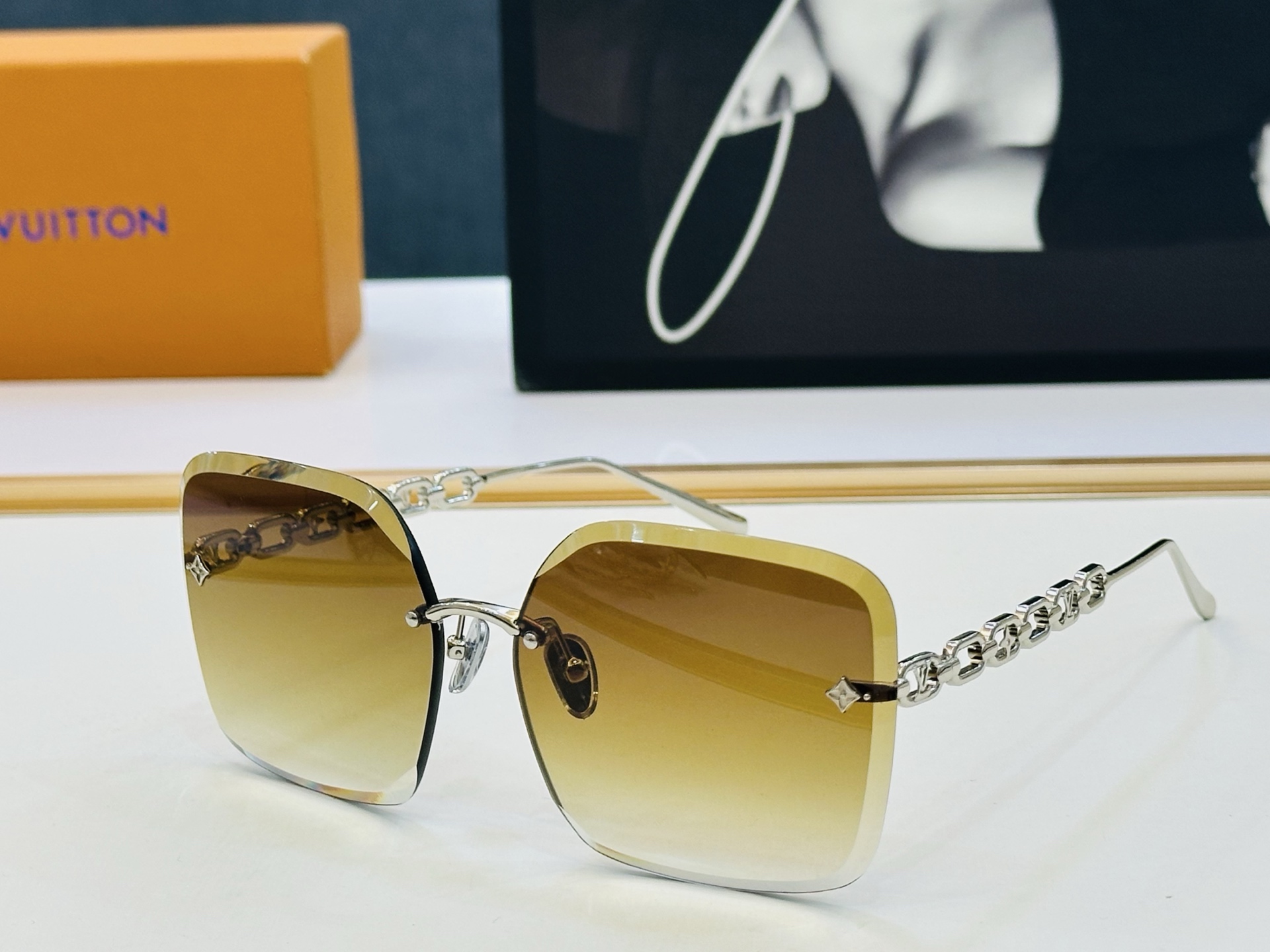 路易家 🎩Z2162U Size：61口15-140 充满活力的 展现独特个性🌟展现大气的你 F高品质 