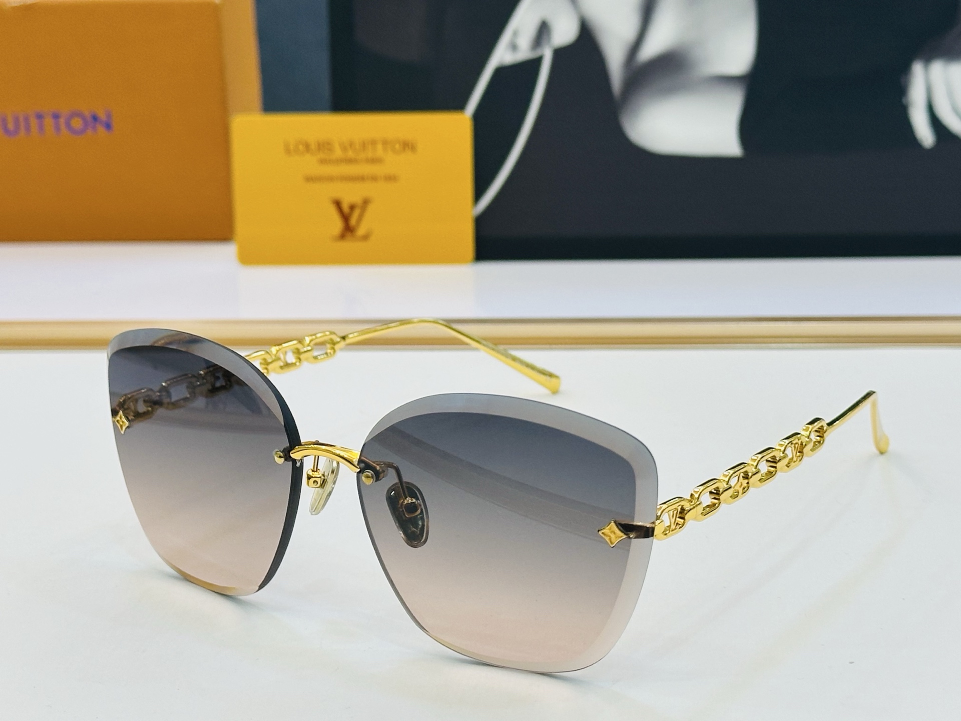 路易家 🎩Z2665U Size：61口15-140 充满活力的 展现独特个性🌟展现大气的你 F高品质 