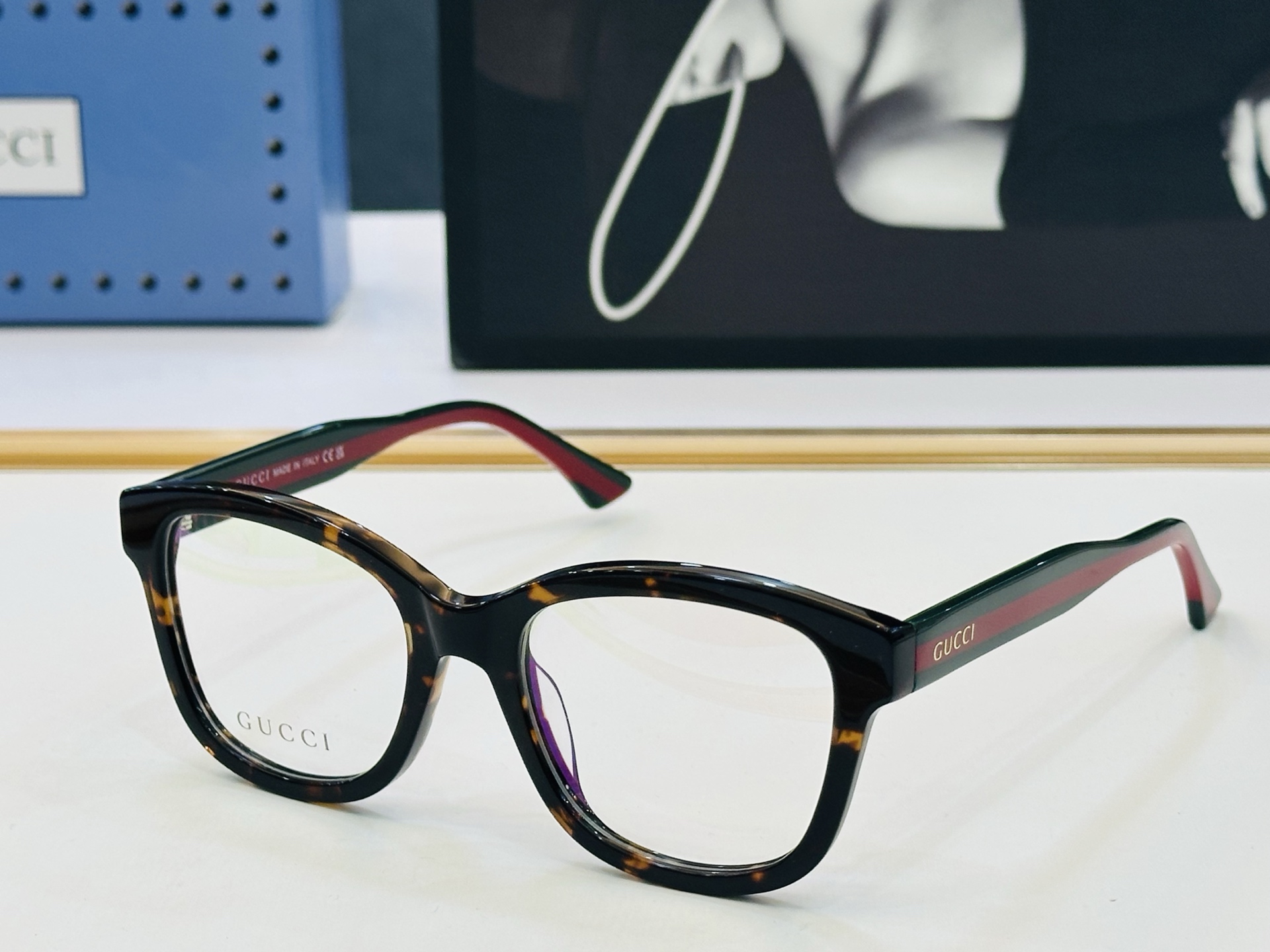 GUCCl*古家 时尚太阳镜 GG1863O Size：51口19-145 🎈超时尚☀☀💝🙏 L完美板材