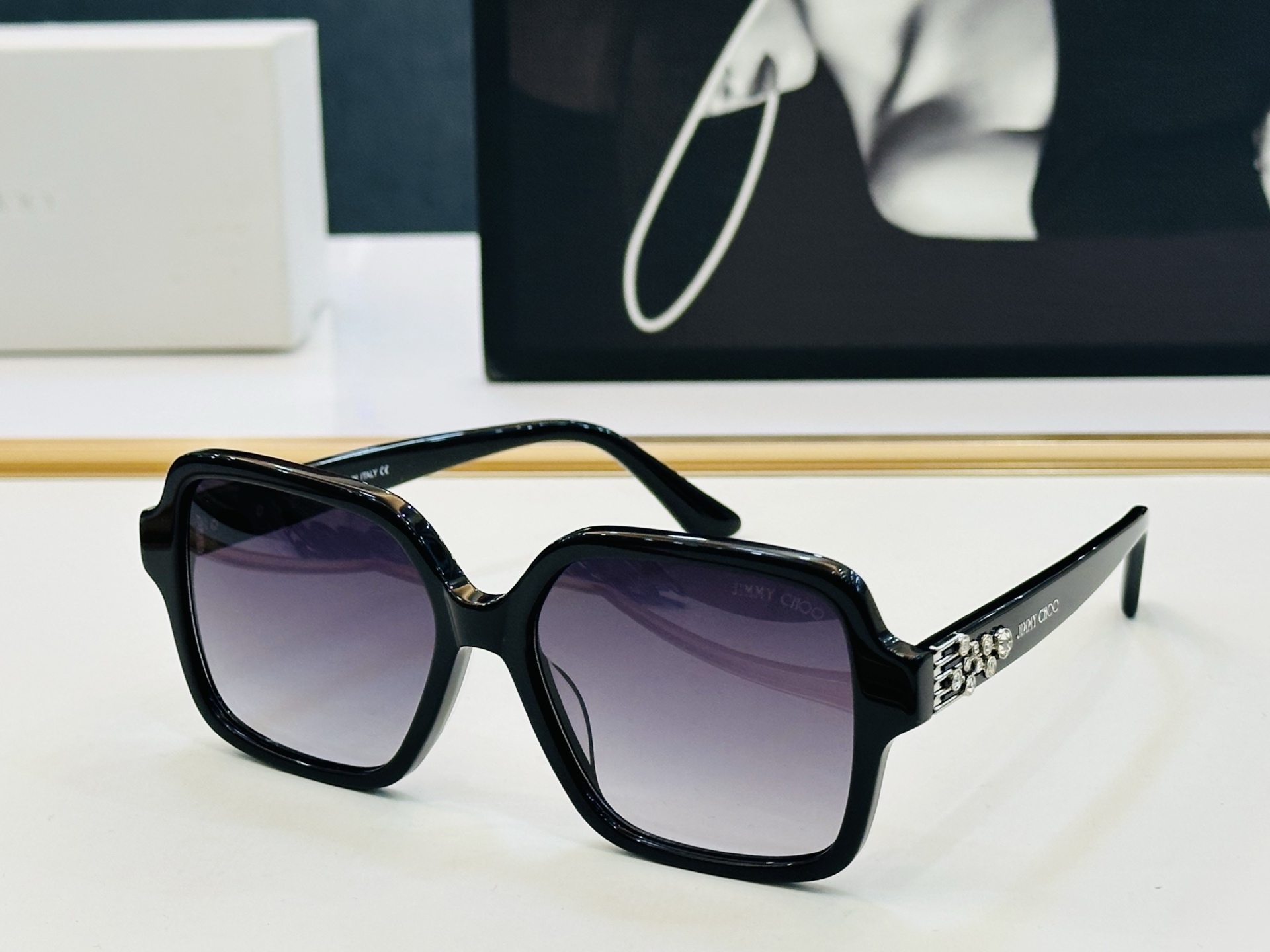 🆕 〖JIMMY CHO*/吉米家 MODEL: JC5005 Size：54口16-145 🧤🧤将引发