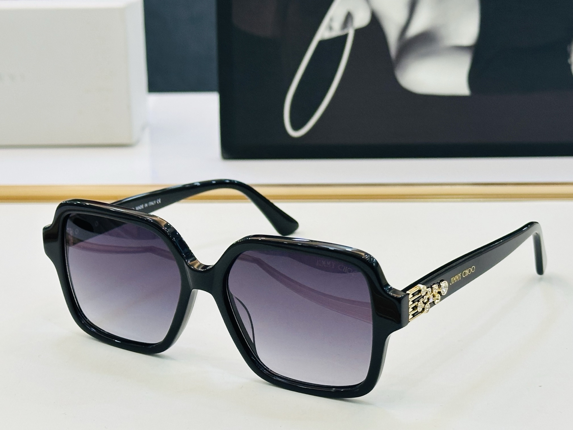 🆕 〖JIMMY CHO*/吉米家 MODEL: JC5005 Size：54口16-145 🧤🧤将引发