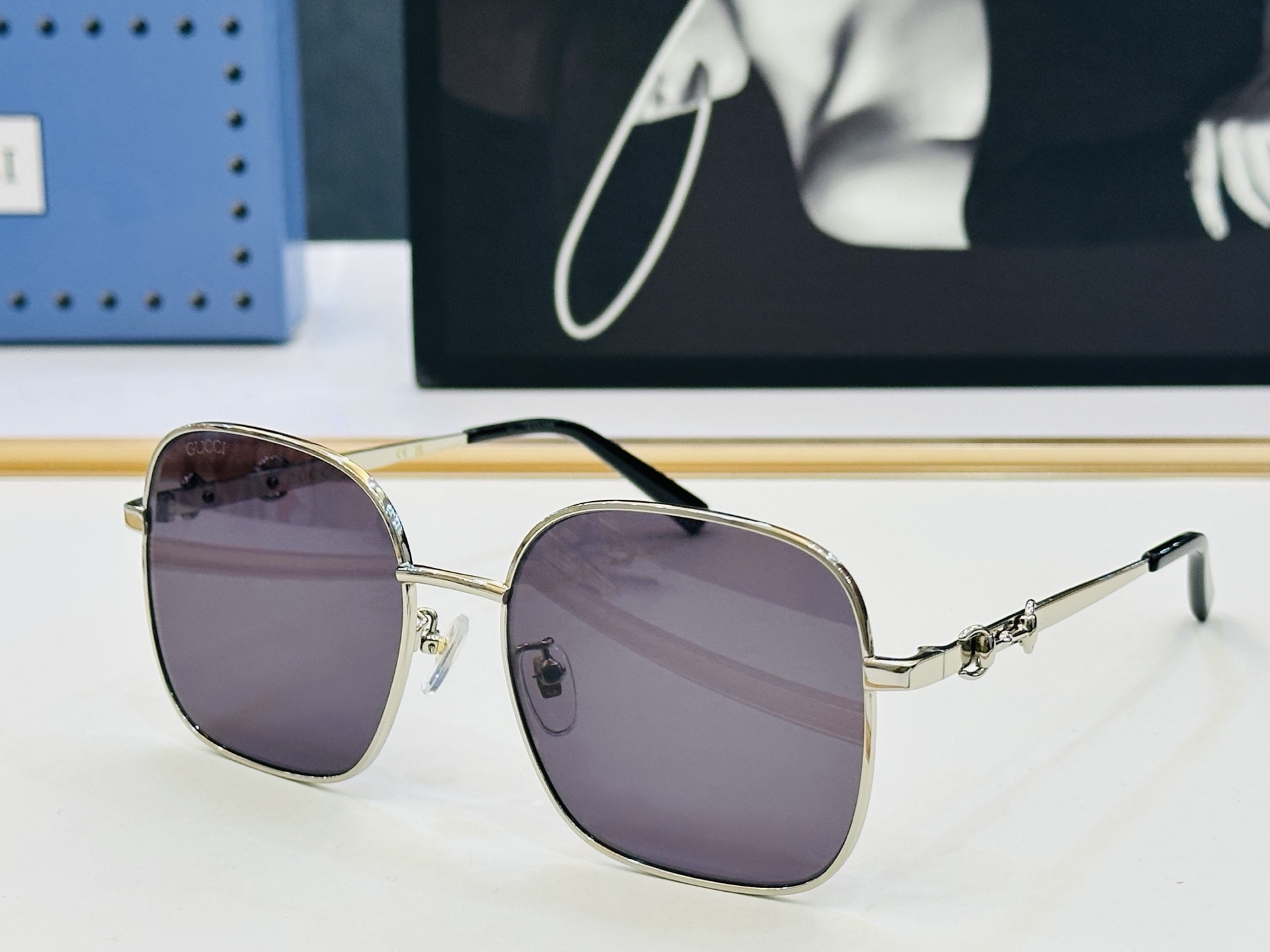 GUCC* 古家 GG2053S 🐝🐝系列 Size：58口18-145 🍁🍁Zm超绝品质 太阳镜。