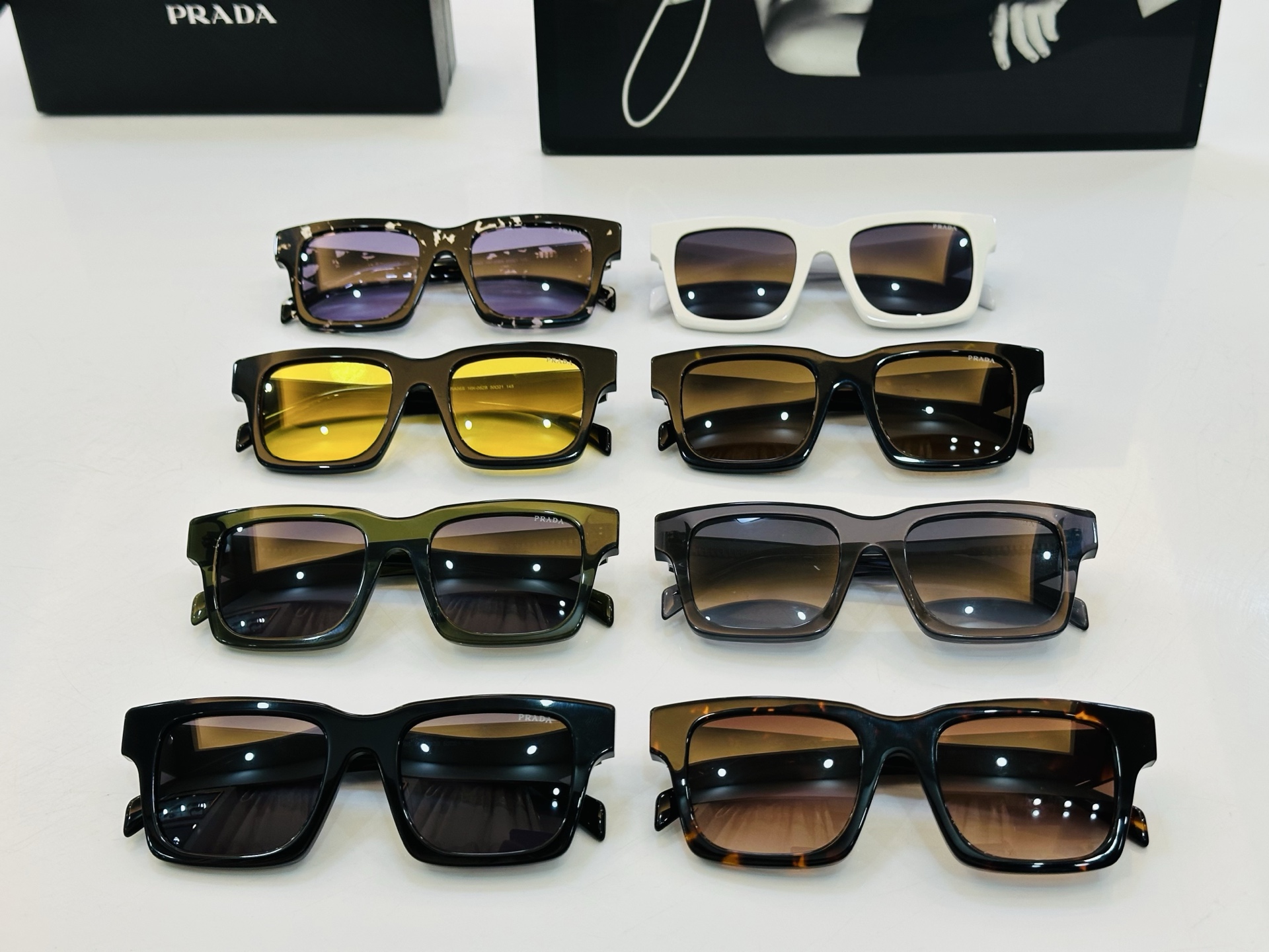 🔺PRAD*🔻普家 PRA06S Size：50口21-145 眼镜系列堪称精湛制作 彰显独特个 C最新